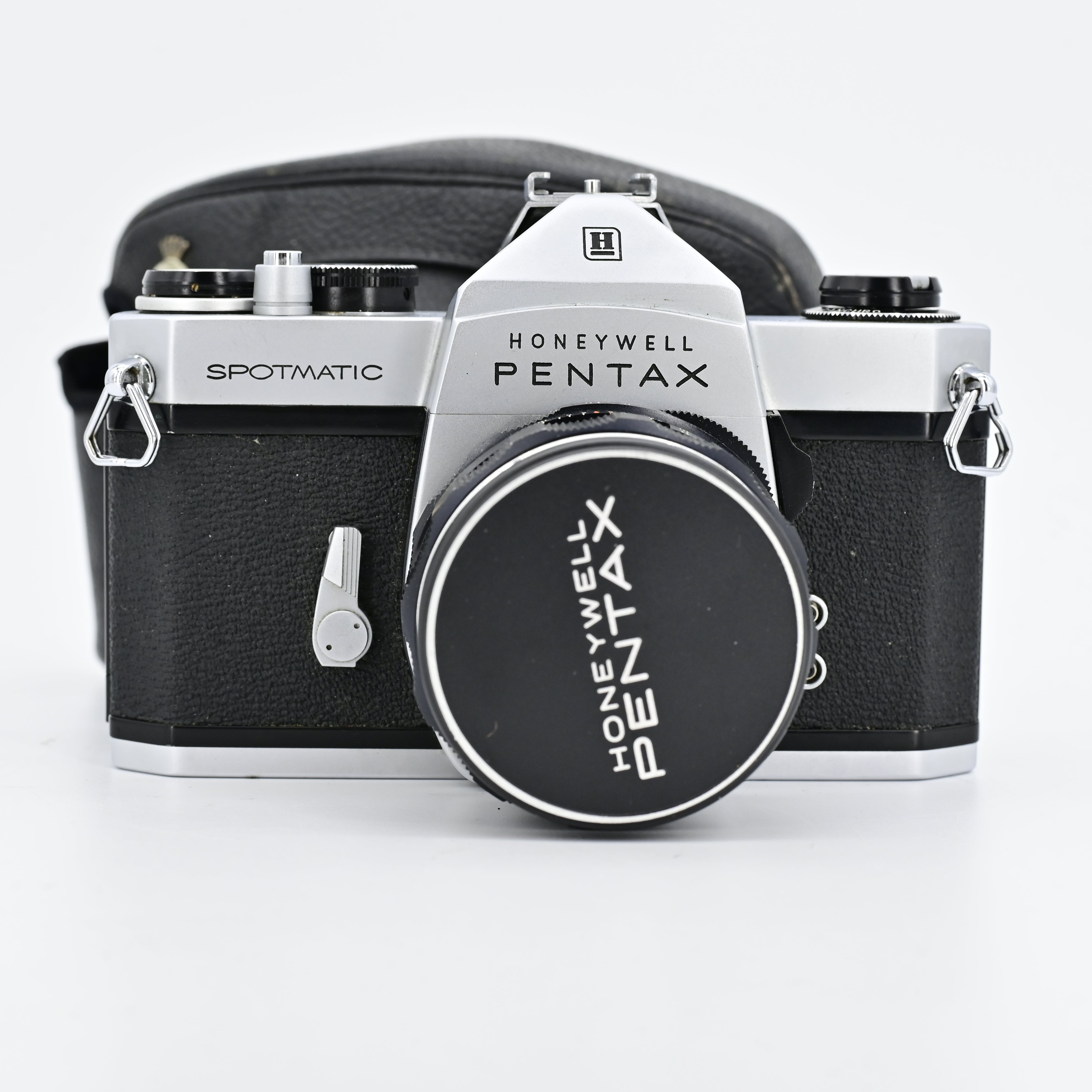 Pentax Spotmatic SP + Super-Takumar 55/1.8 Lens