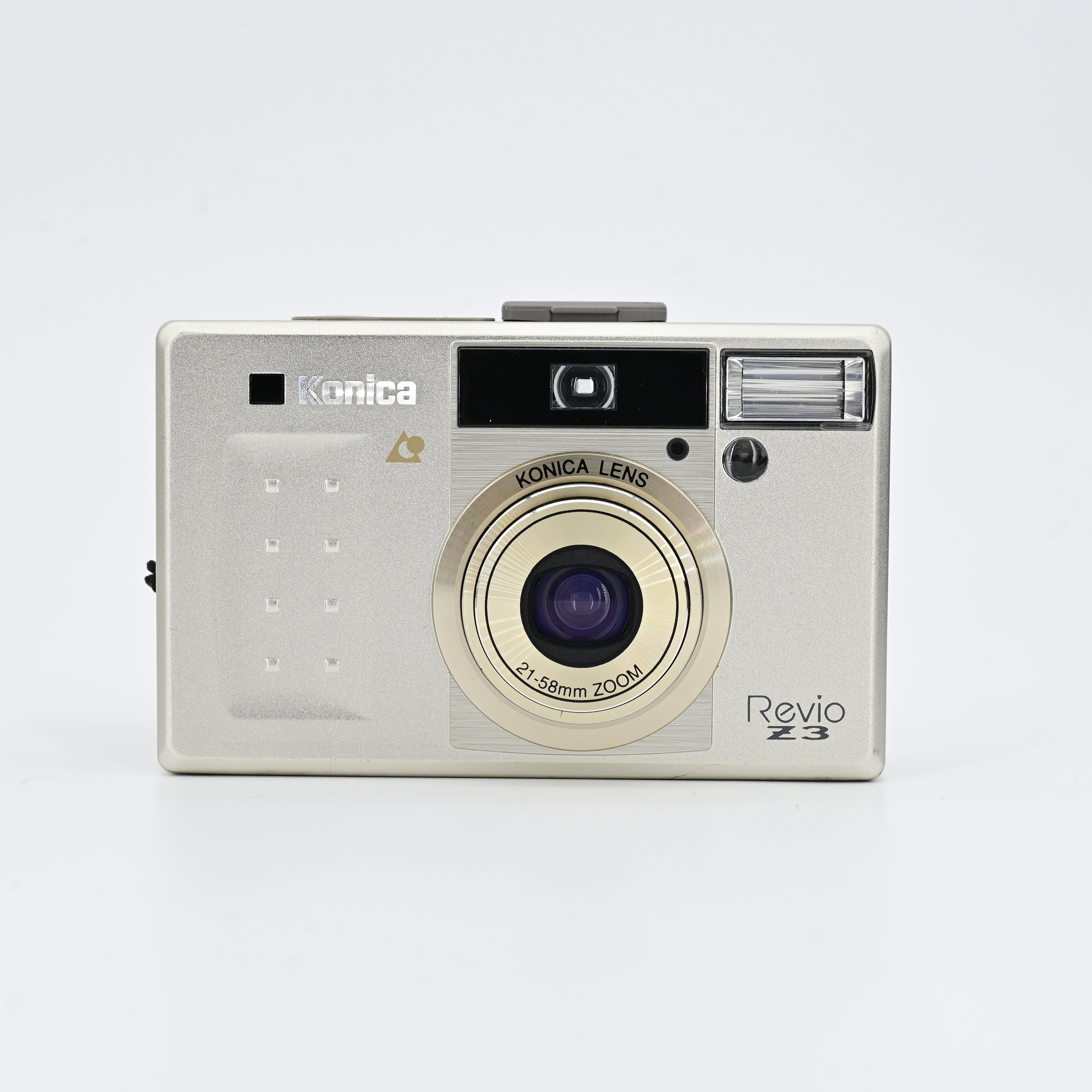 Konica Revio Z3 – SHOWA