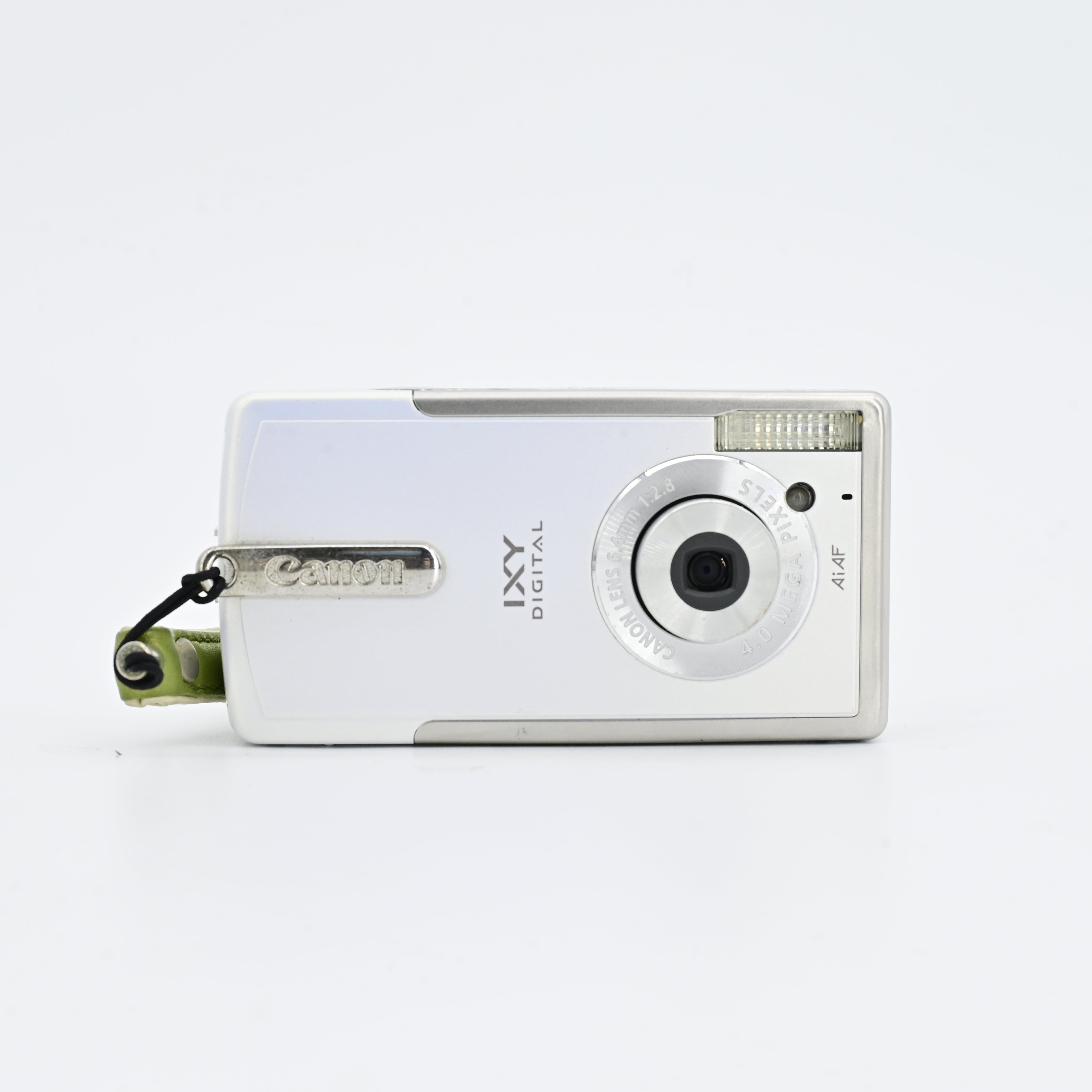 Canon IXY Digital L (PowerShot SD10 / Digital IXUS i)