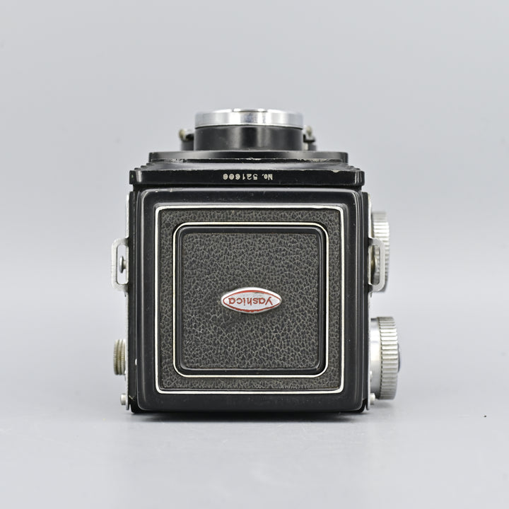 Yashicaflex.
