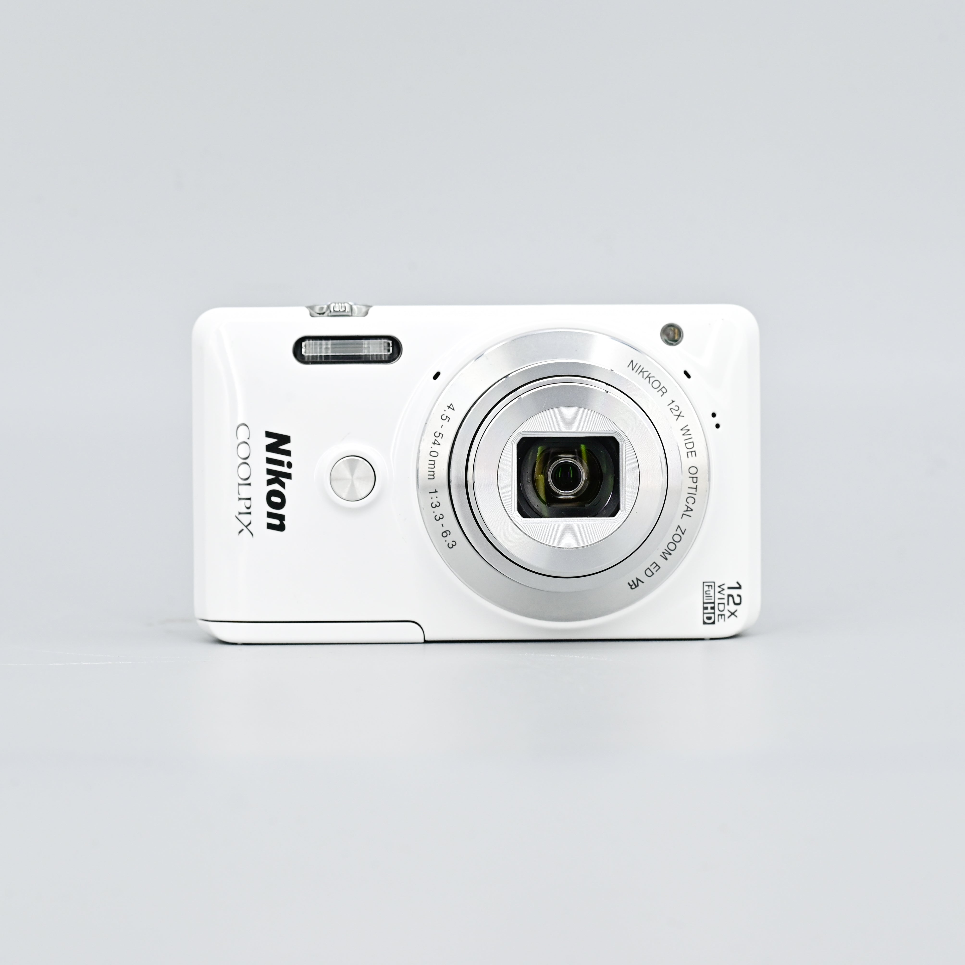 Nikon CoolPix S6900 CMOS Digital Camera