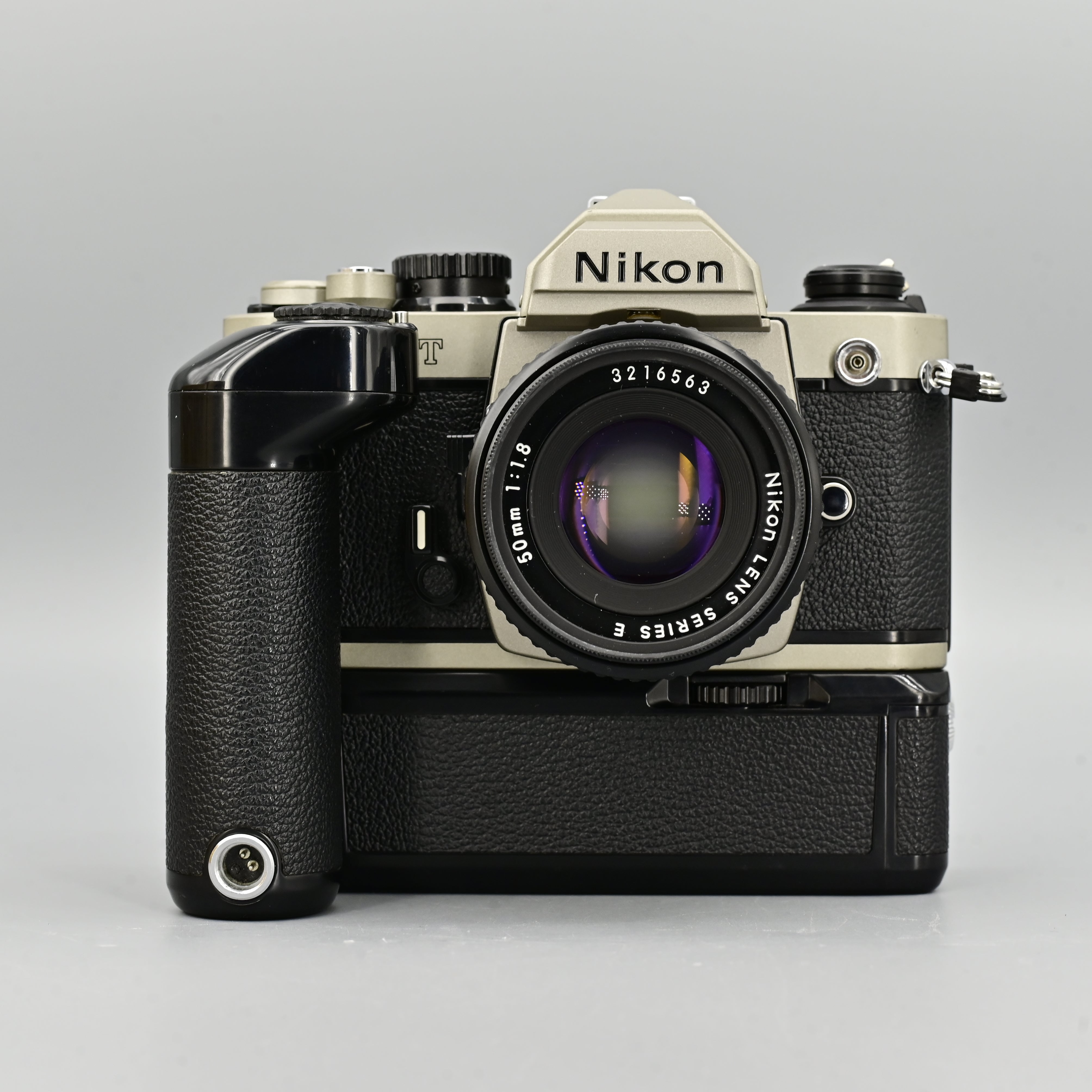 Nikon NEW FM2/T + Nikkor 50mm f1.4 Ai改-