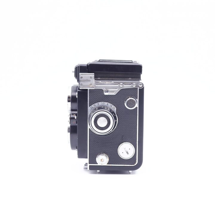 Yashica 12