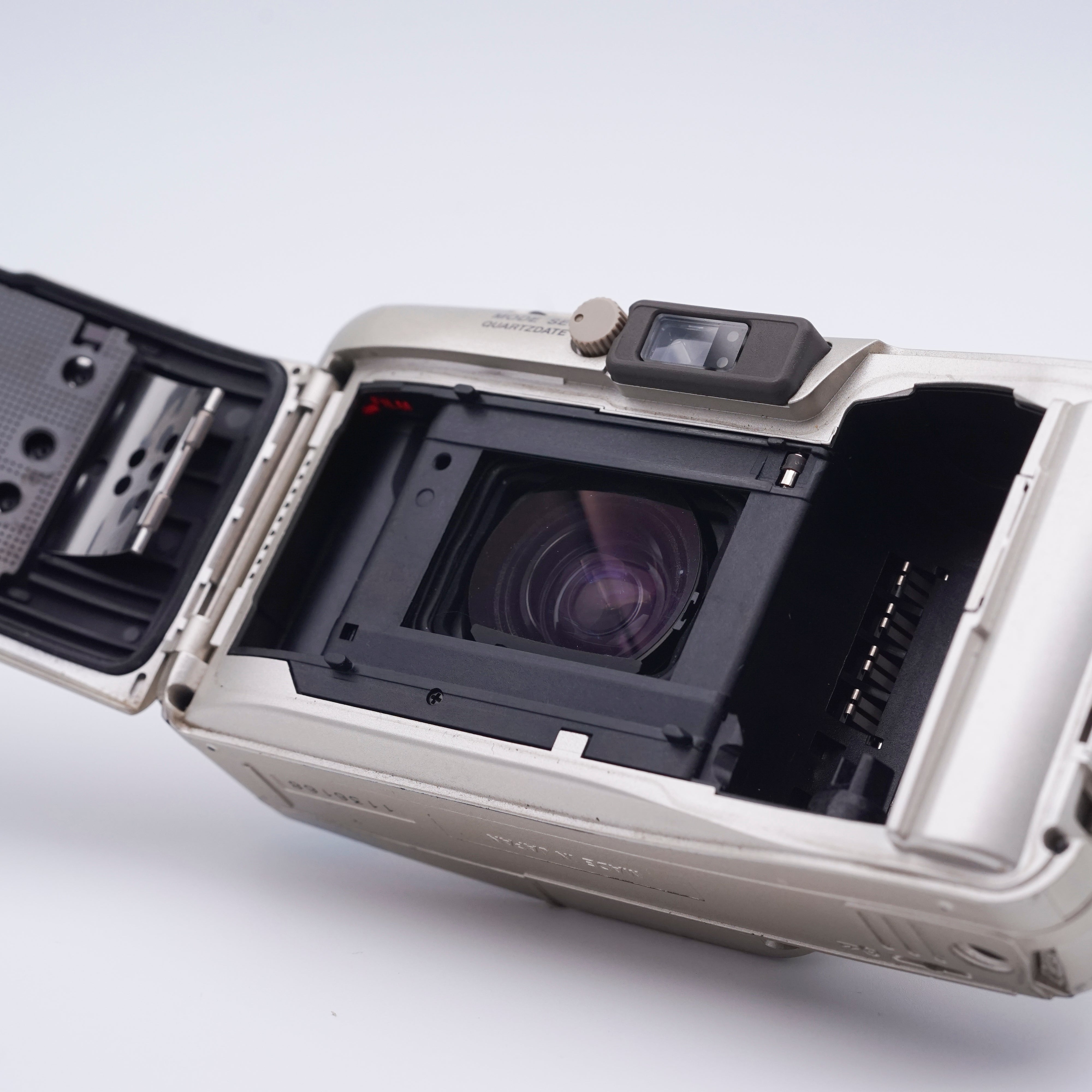 μ（ミュー） ZOOM PANORAMA：シリーズ：カメラ製品：オリンパス