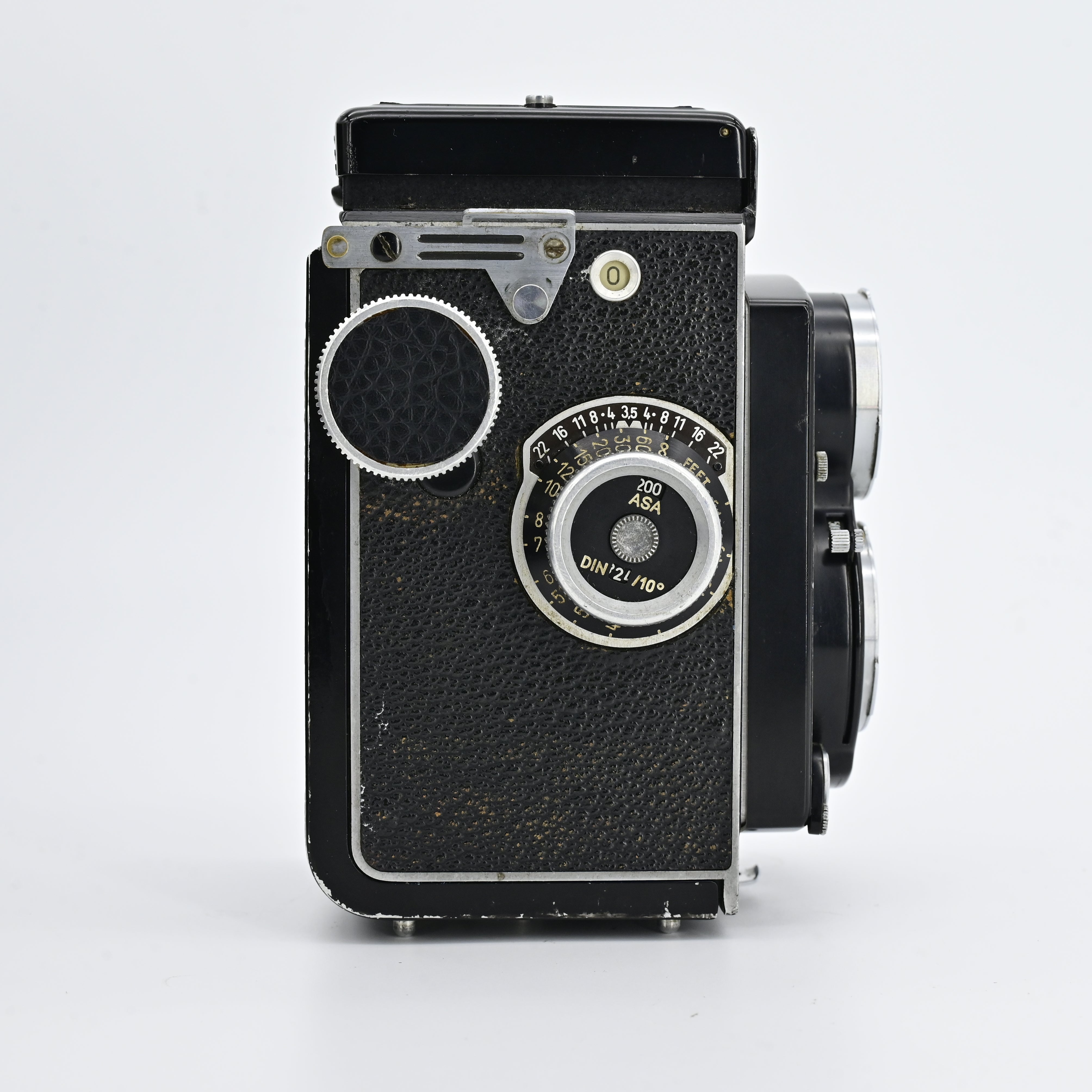 フィルムカメラ Rolleicord V ROLLEICORD Ⅴb ◇レビュー外観編◇ | デジタル試しうち
