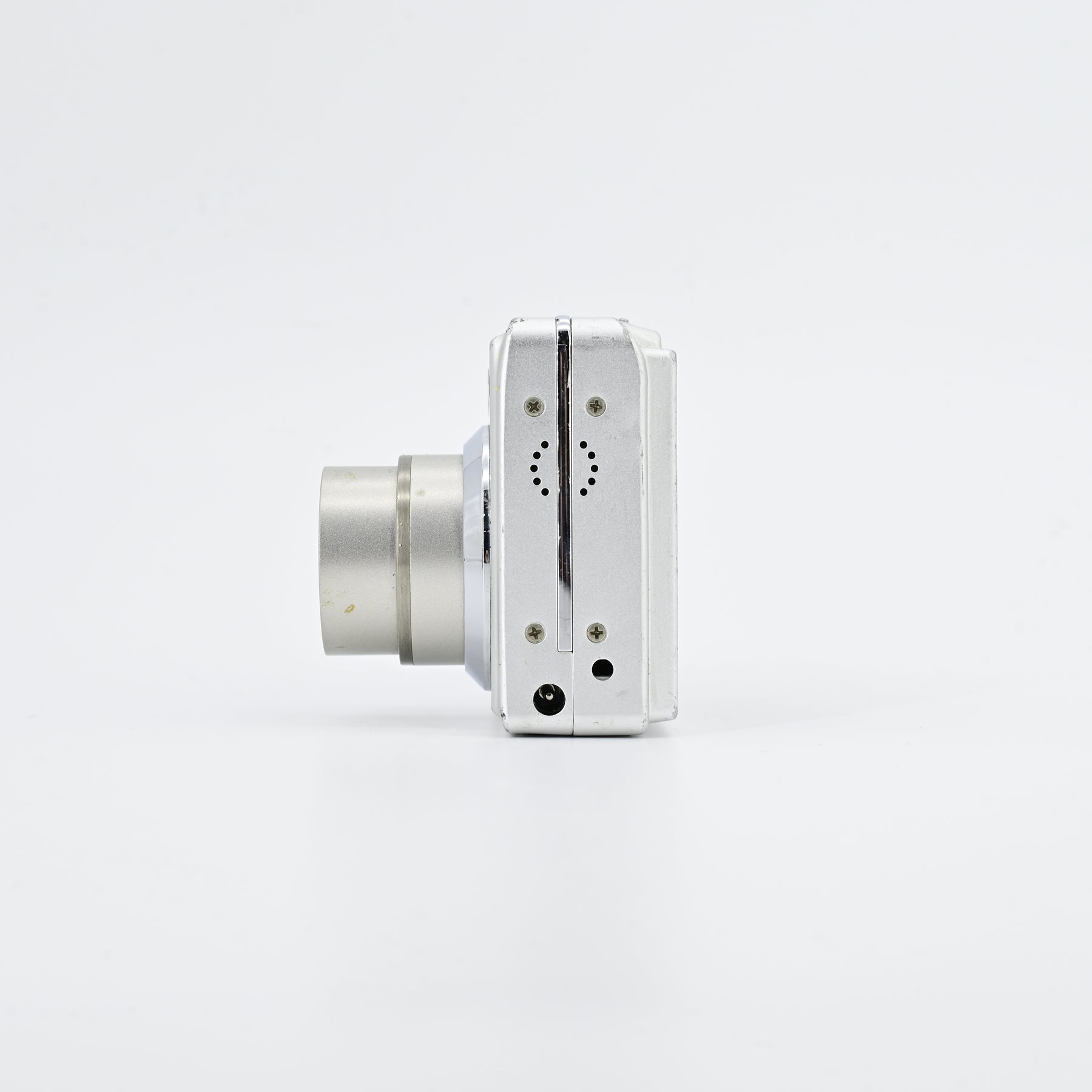 Olympus FE150 CCD Digital Camera