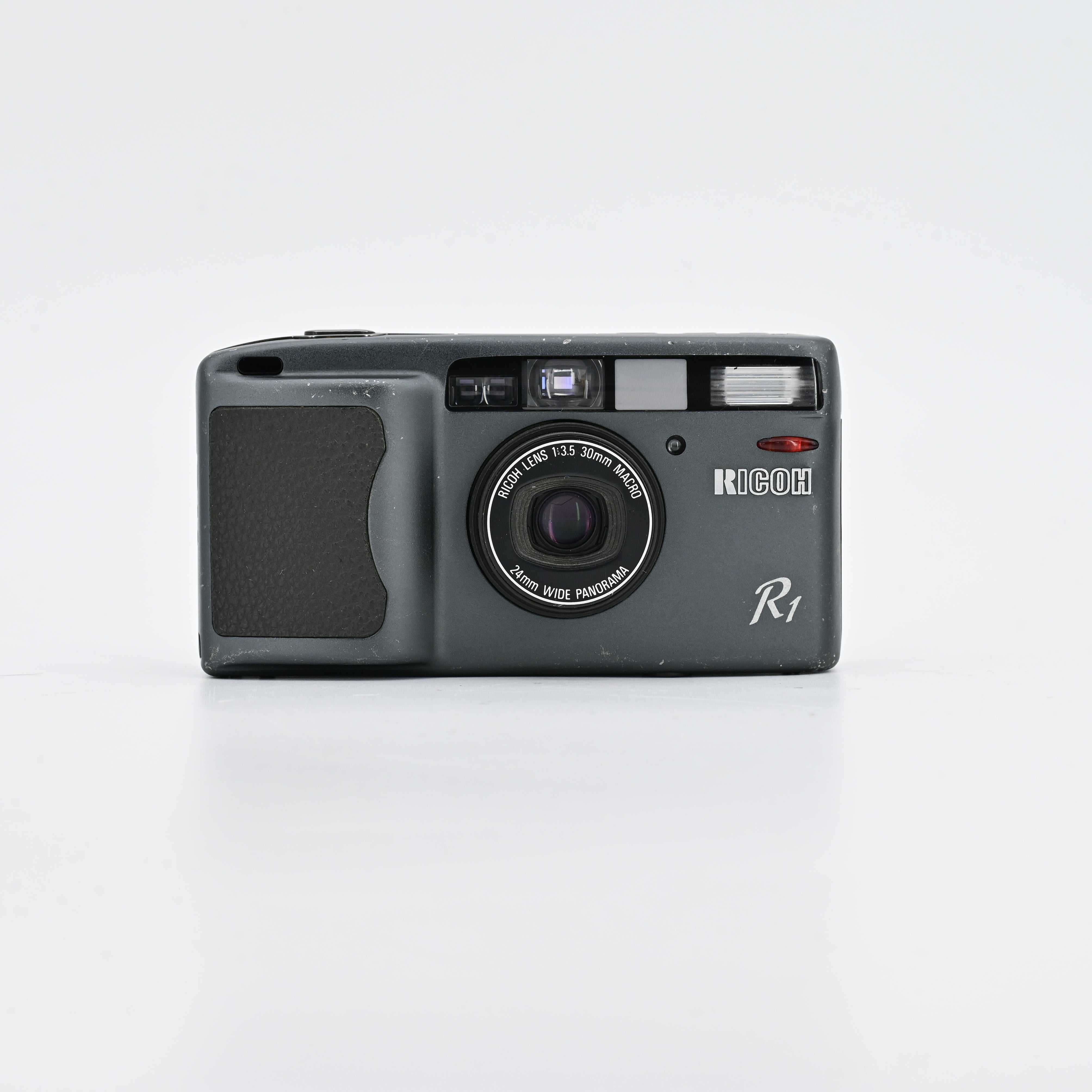 Ricoh R1 – SHOWA