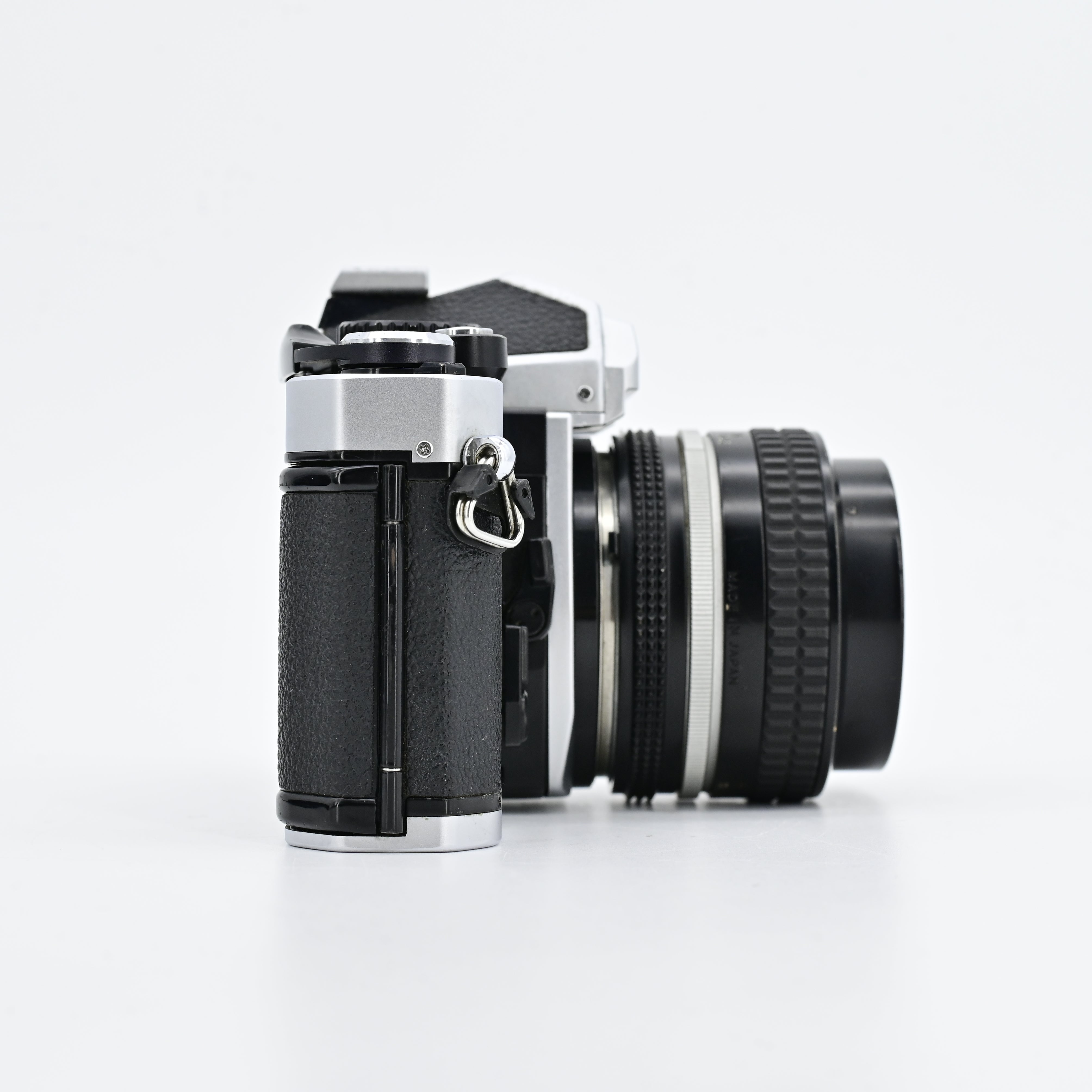 Nikon FM2 + Nikkor 50mm F1.4 Lens – SHOWA