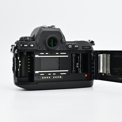 Nikon F100 + AF Nikkor 50mm F1.4 Lens