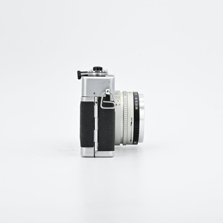 Canon Canonet QL17 GIII with case