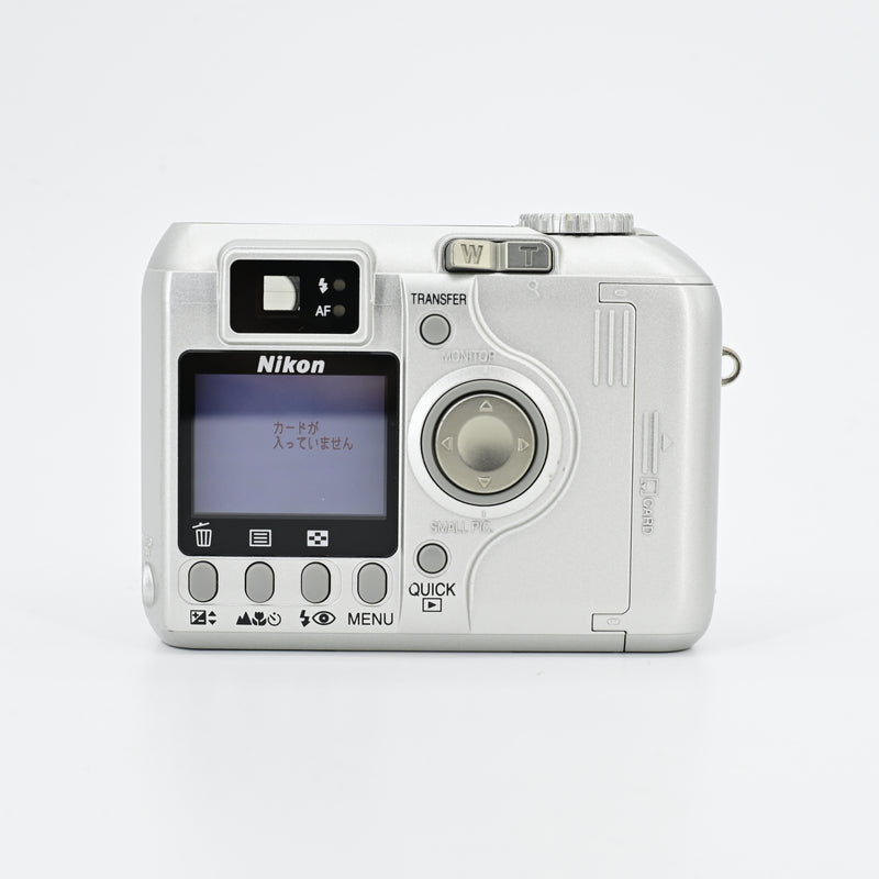Nikon Coolpix 885 CCD Digital Camera