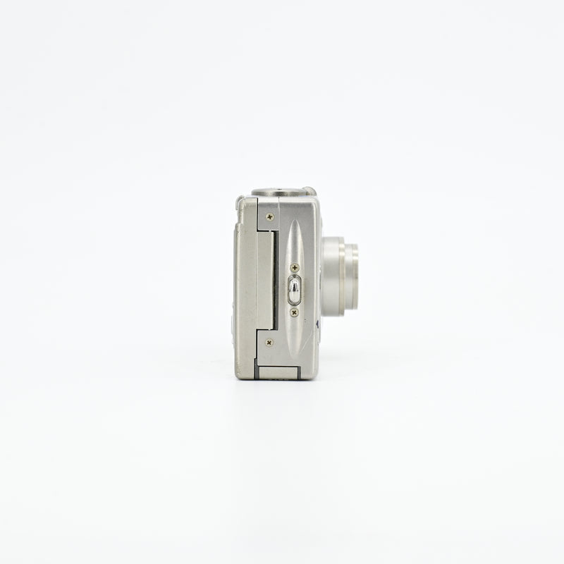 Canon IXY DIGITAL 200a (PowerShot S200 / DIGITAL IXUS V2)