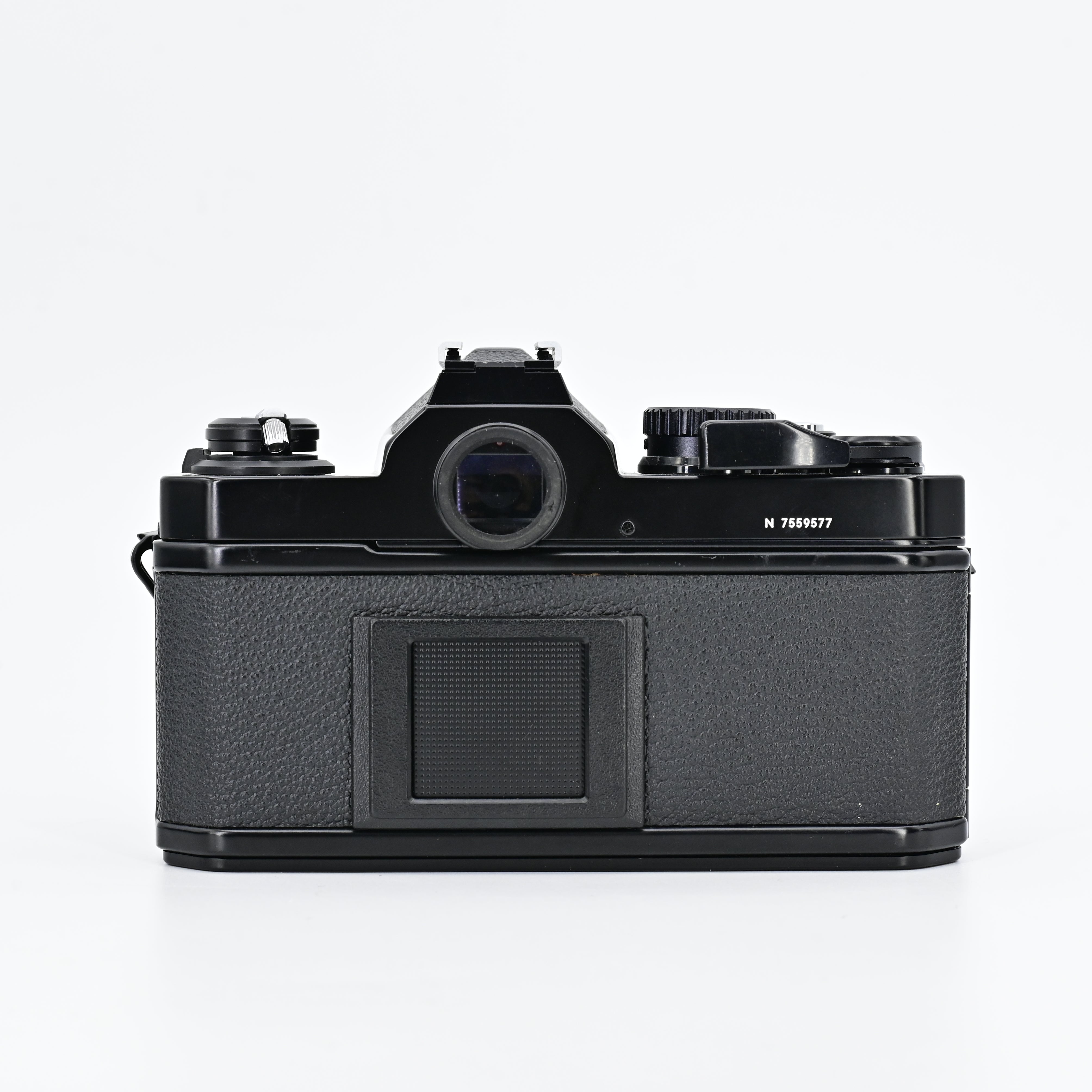 Nikon FM2 Black + Nikkor 50mm F1.4 Lens – SHOWA