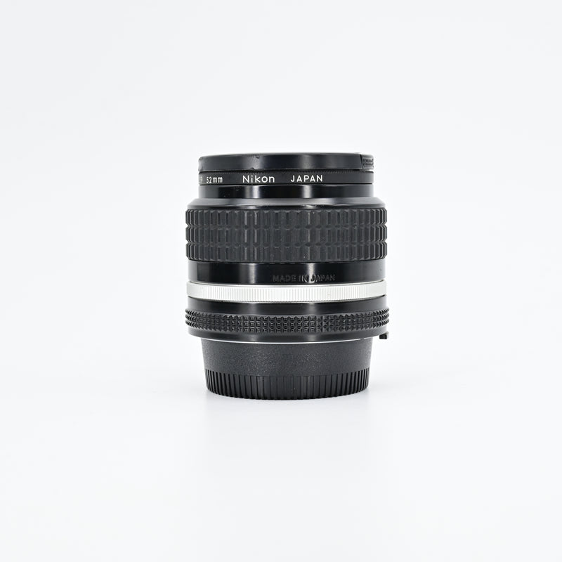 Nikon Nikkor 35mm f/2.8 AIS Lens