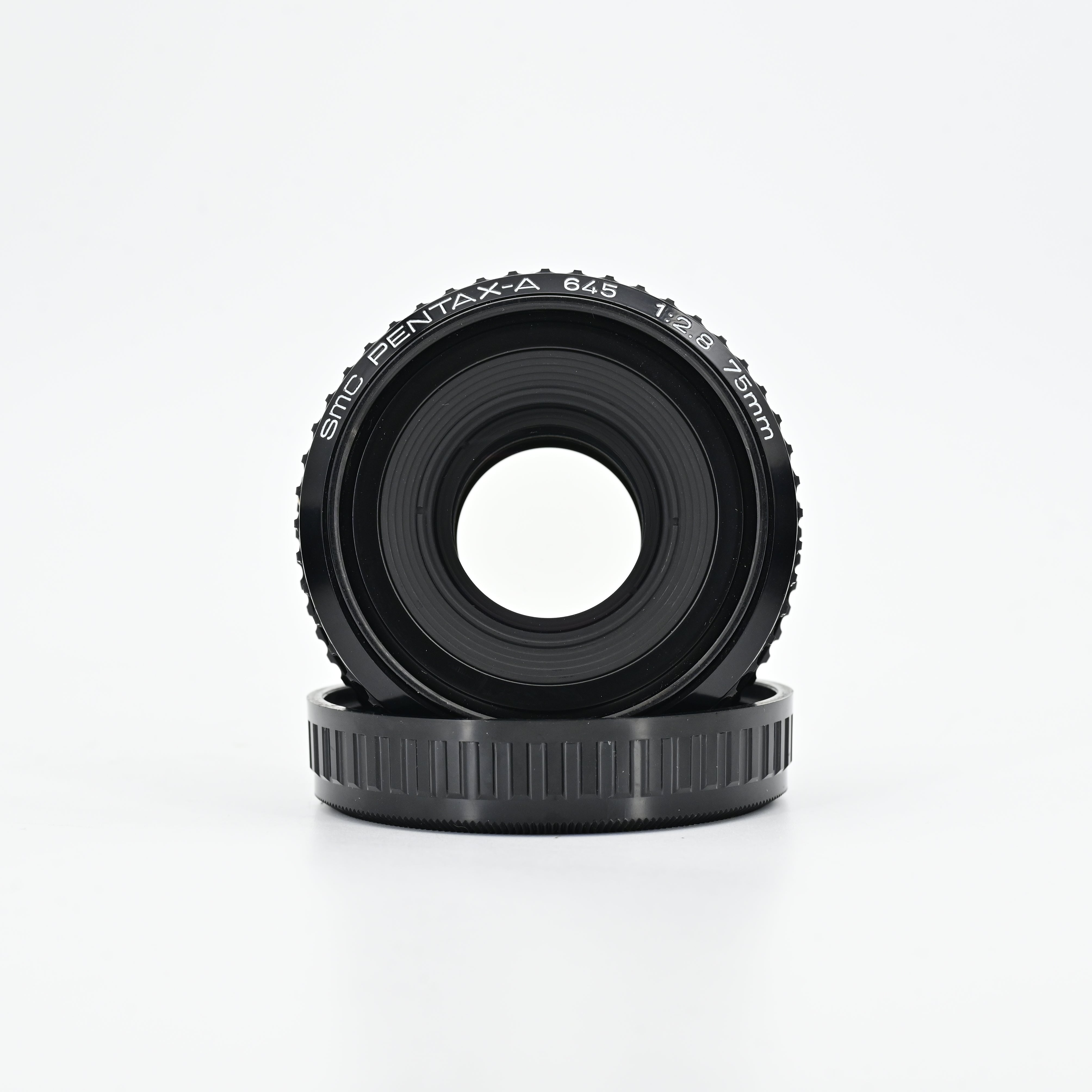 Pentax SMC Pentax-A 645 75mm F2.8 Lens – SHOWA Pentax SMC Pentax-A 645 75mm F2.8 Lens – SHOWA