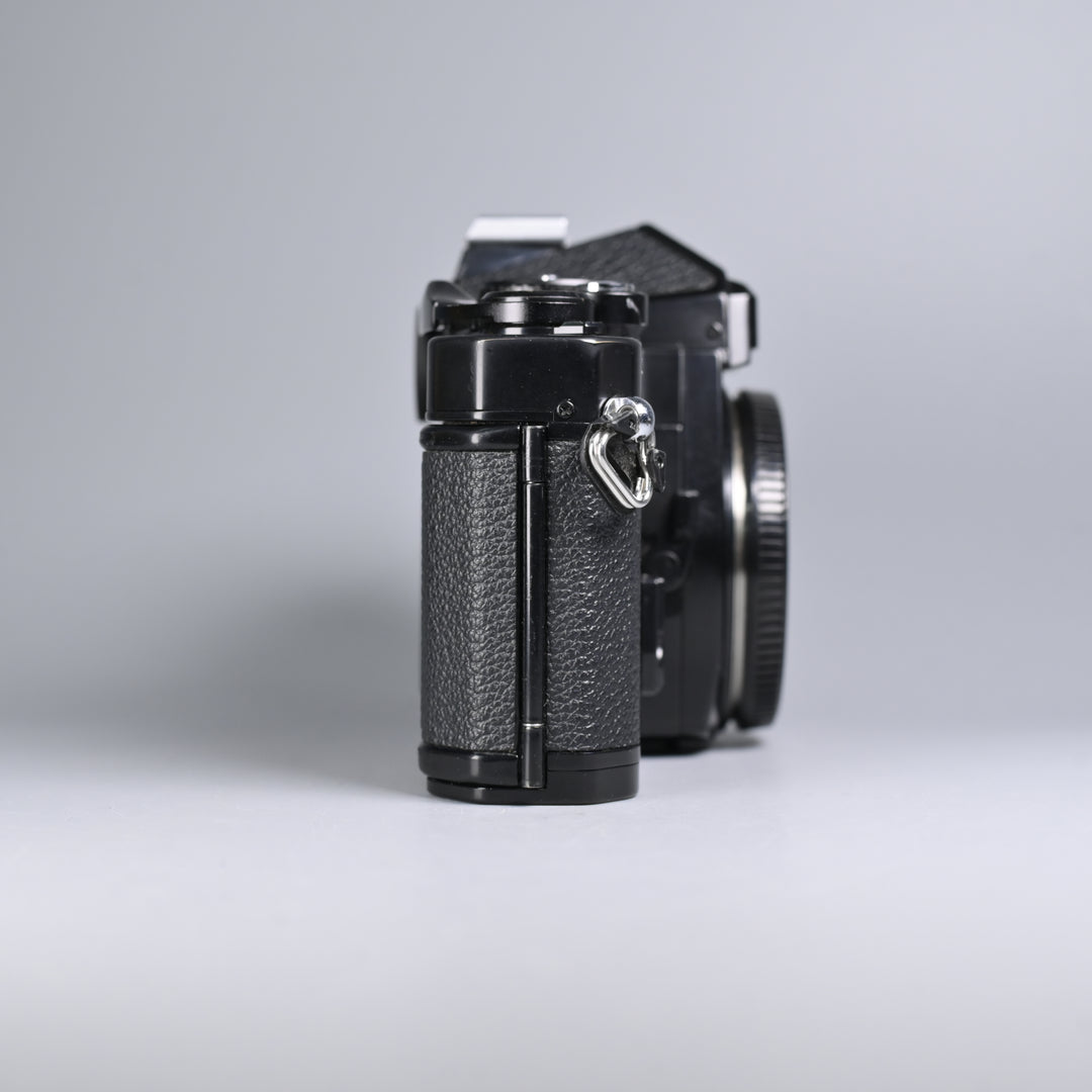 Nikon FE2 Body Only (Box Set)