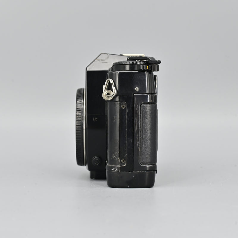 Contax 137 MA Quartz Body Only