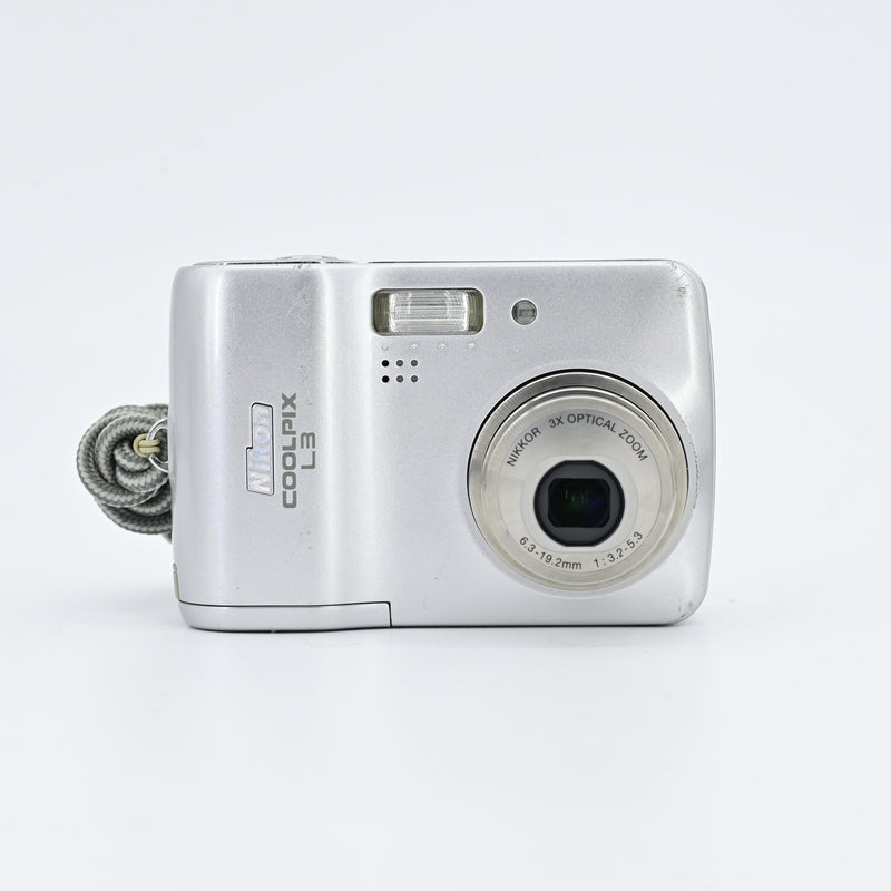 Nikon Coolpix L3 CCD Digital Camera