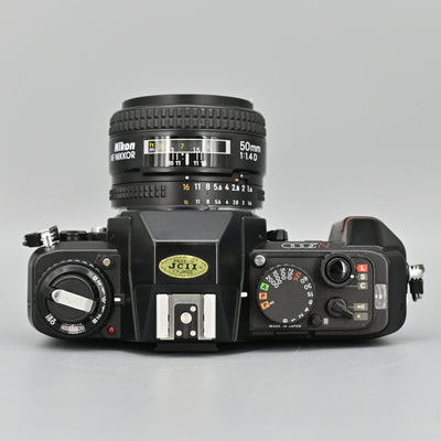 Nikon N2000 + AF Nikkor 50mm F1.4D Lens
