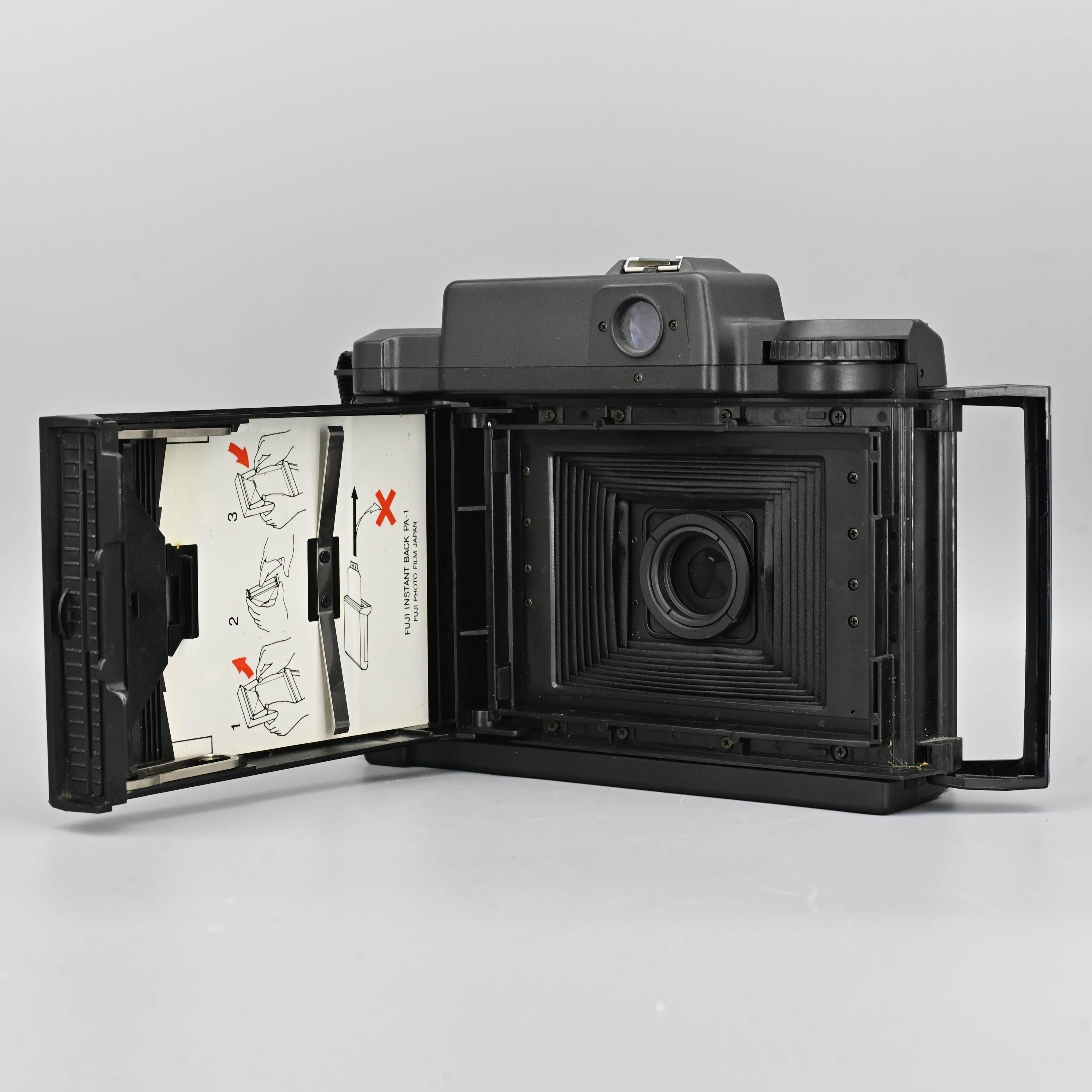 Fujifilm FP-1 Professional Instant Camera. – SHOWA Fujifilm FP-1 Professional Instant Camera. – SHOWA