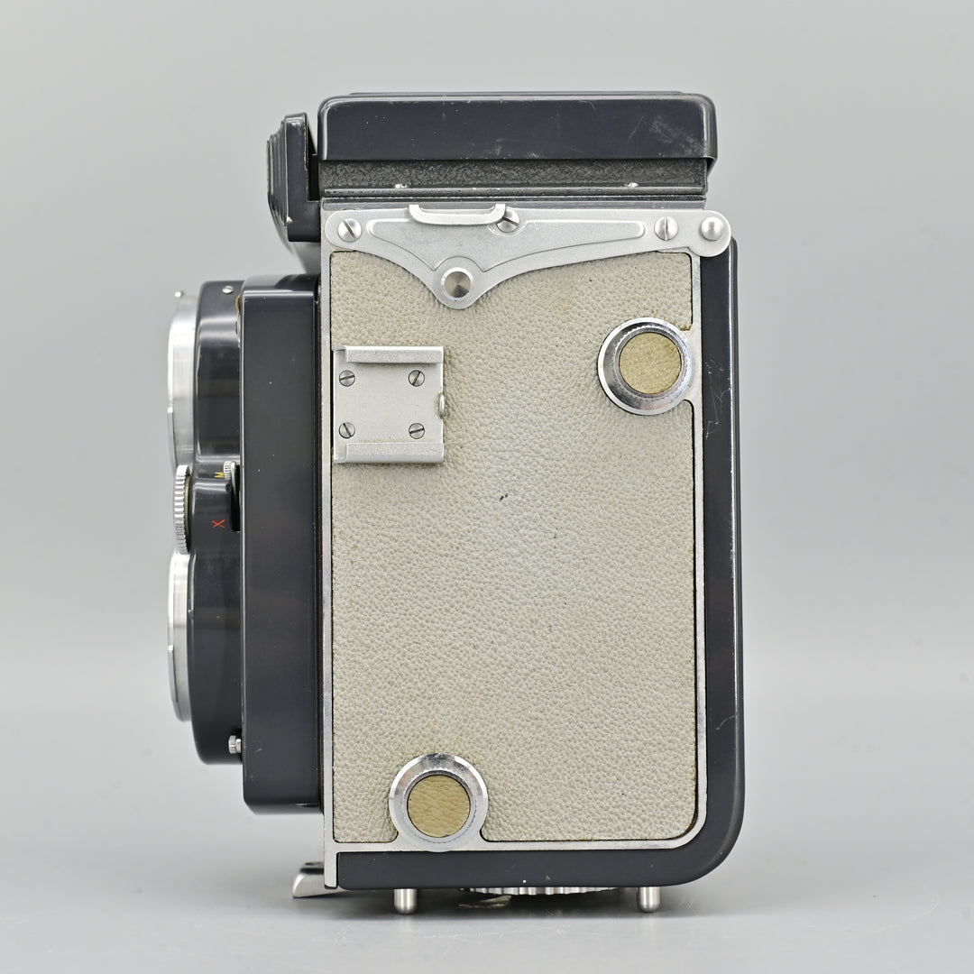 Yashica-D Grey Ver.