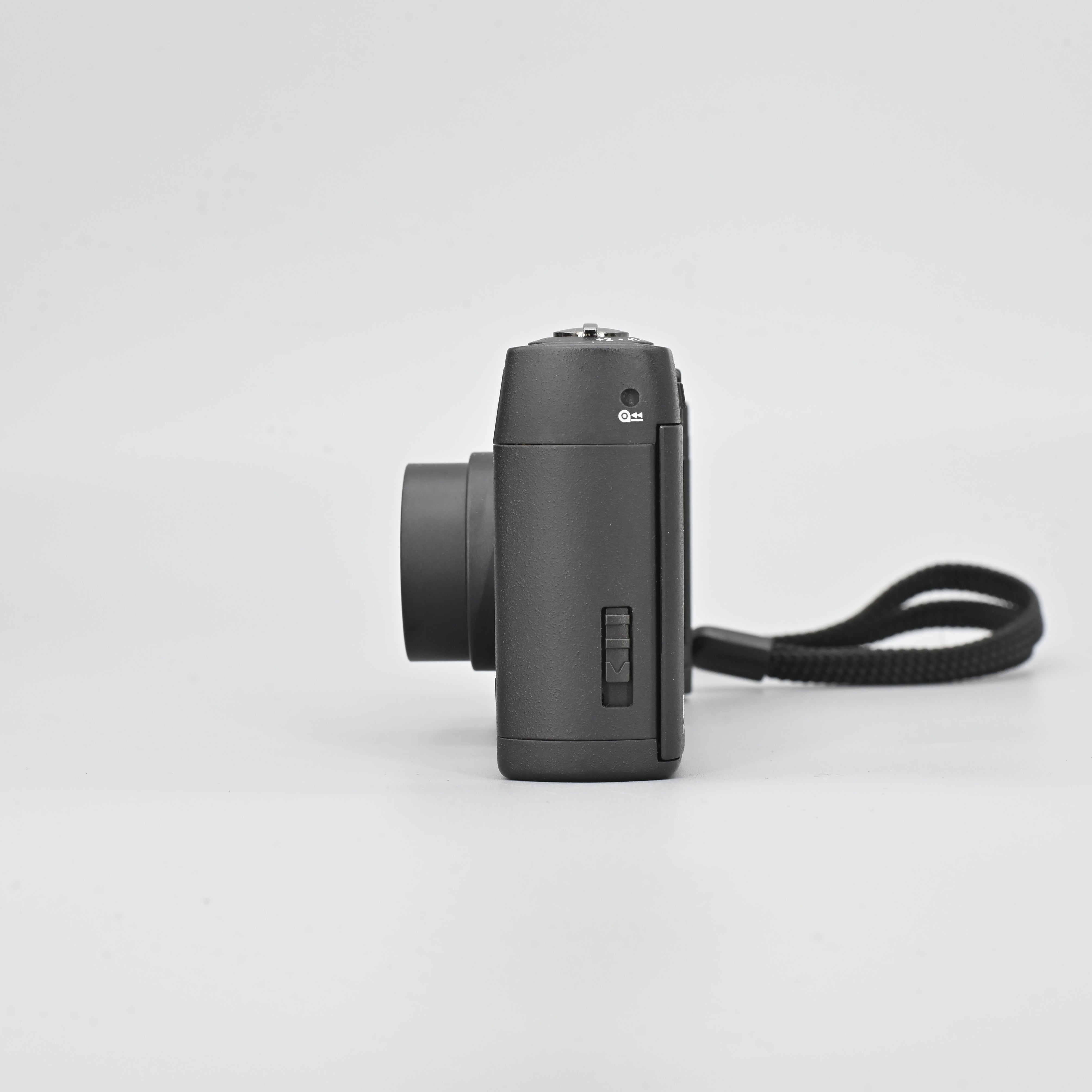 Ricoh GR1v [Near MINT w/Filter Set] – SHOWA