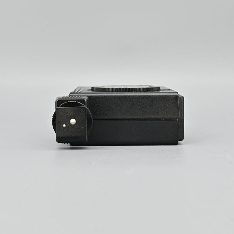 Nikon Speedlight SB-10 Flash
