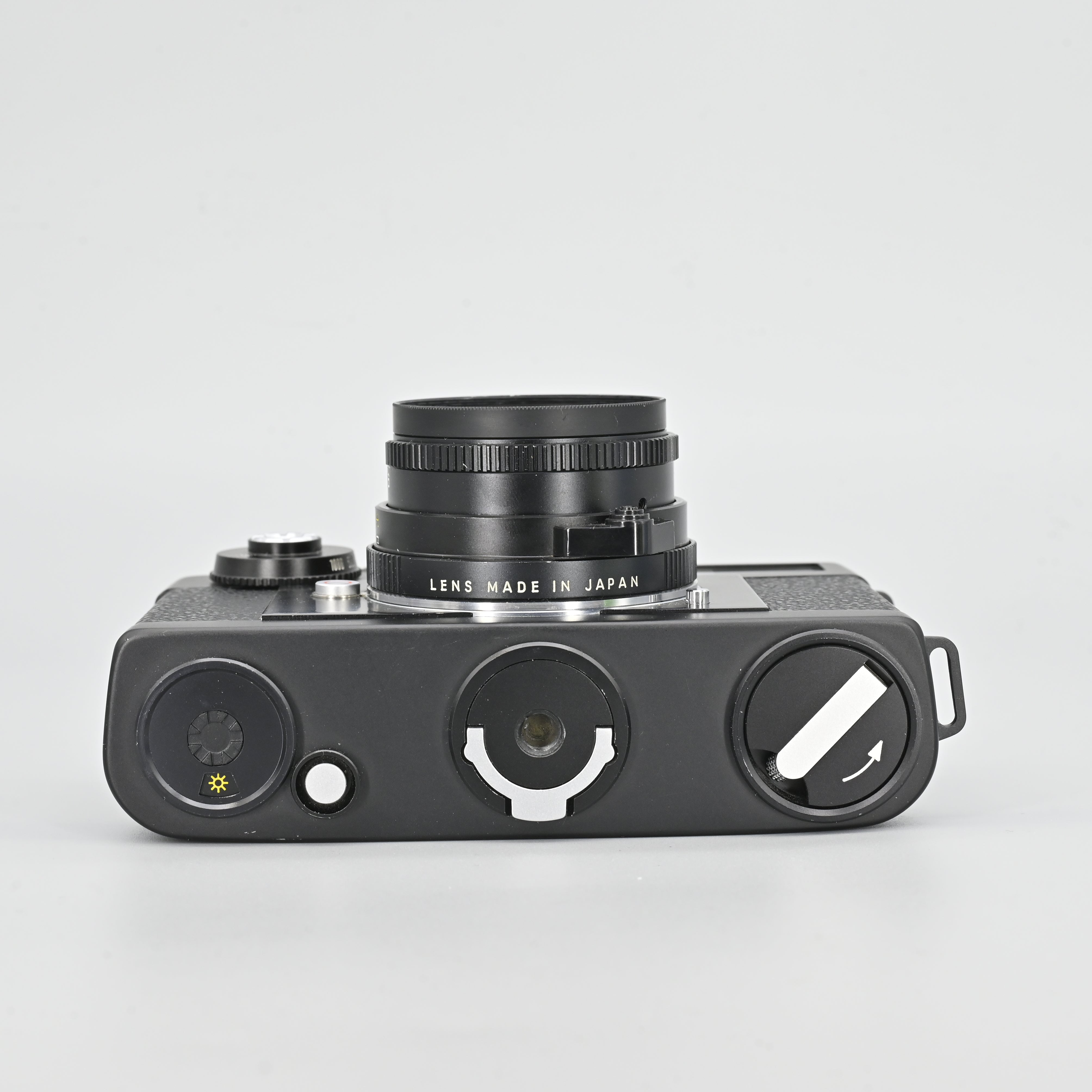 Leica Leitz Minolta CL Body + M-Rokkor 40mm F2. – SHOWA