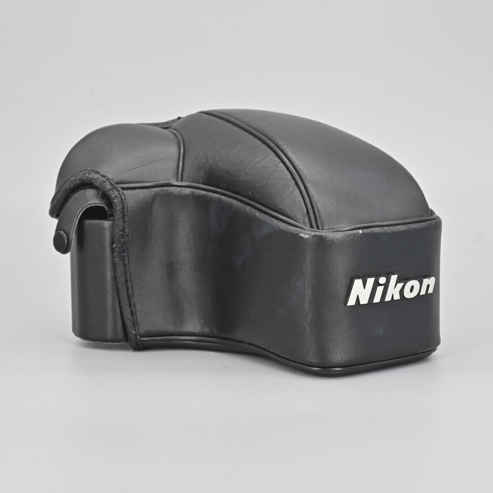 Nikon CF-28  Case (For Nikon FM/FM2/FE/FE2/FM3A)