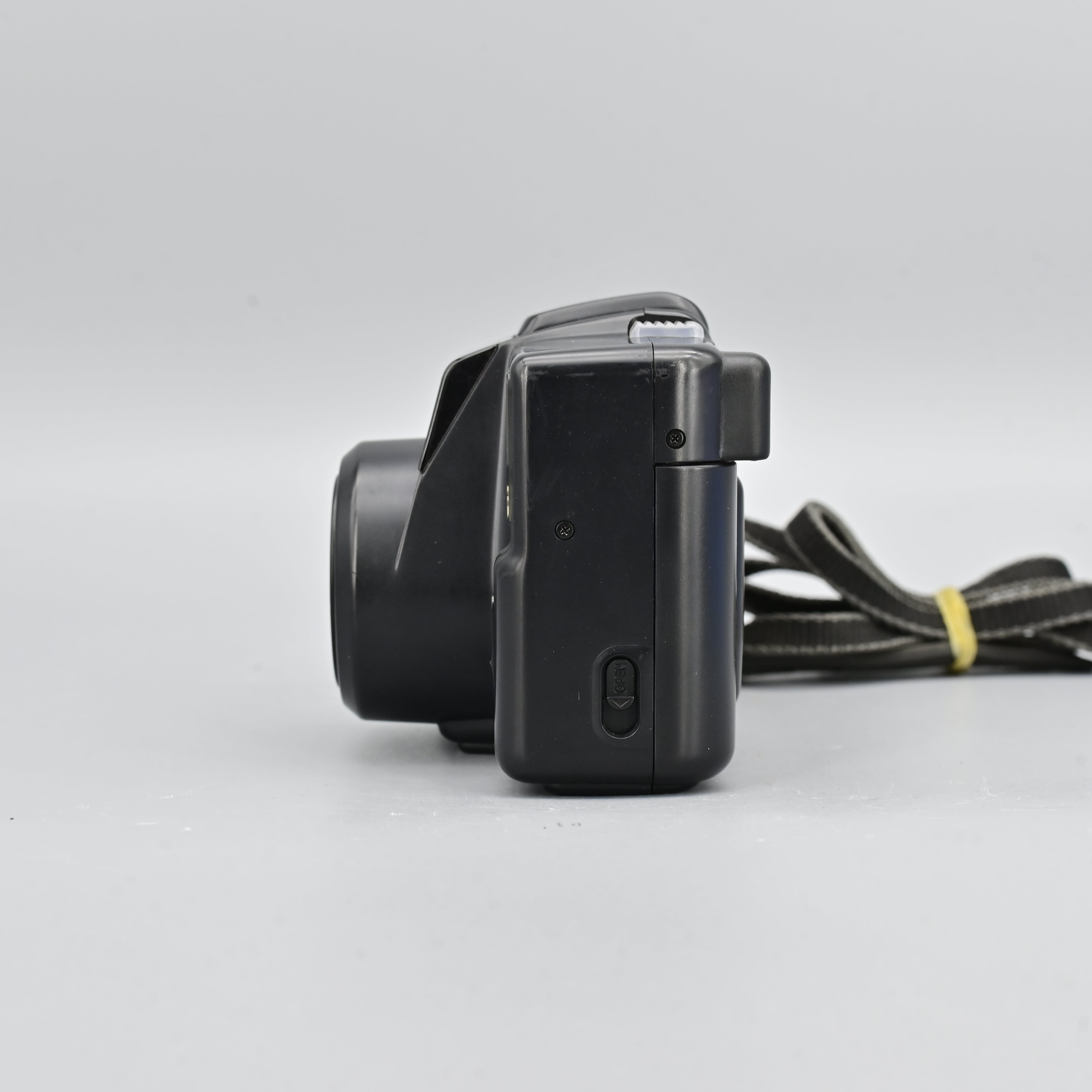 【完動品❁極美品】Konica EFJ ストラップ付き ニコン Nikon Z 8 ボディ ミラーレスカメラ : NEXT! - 通販