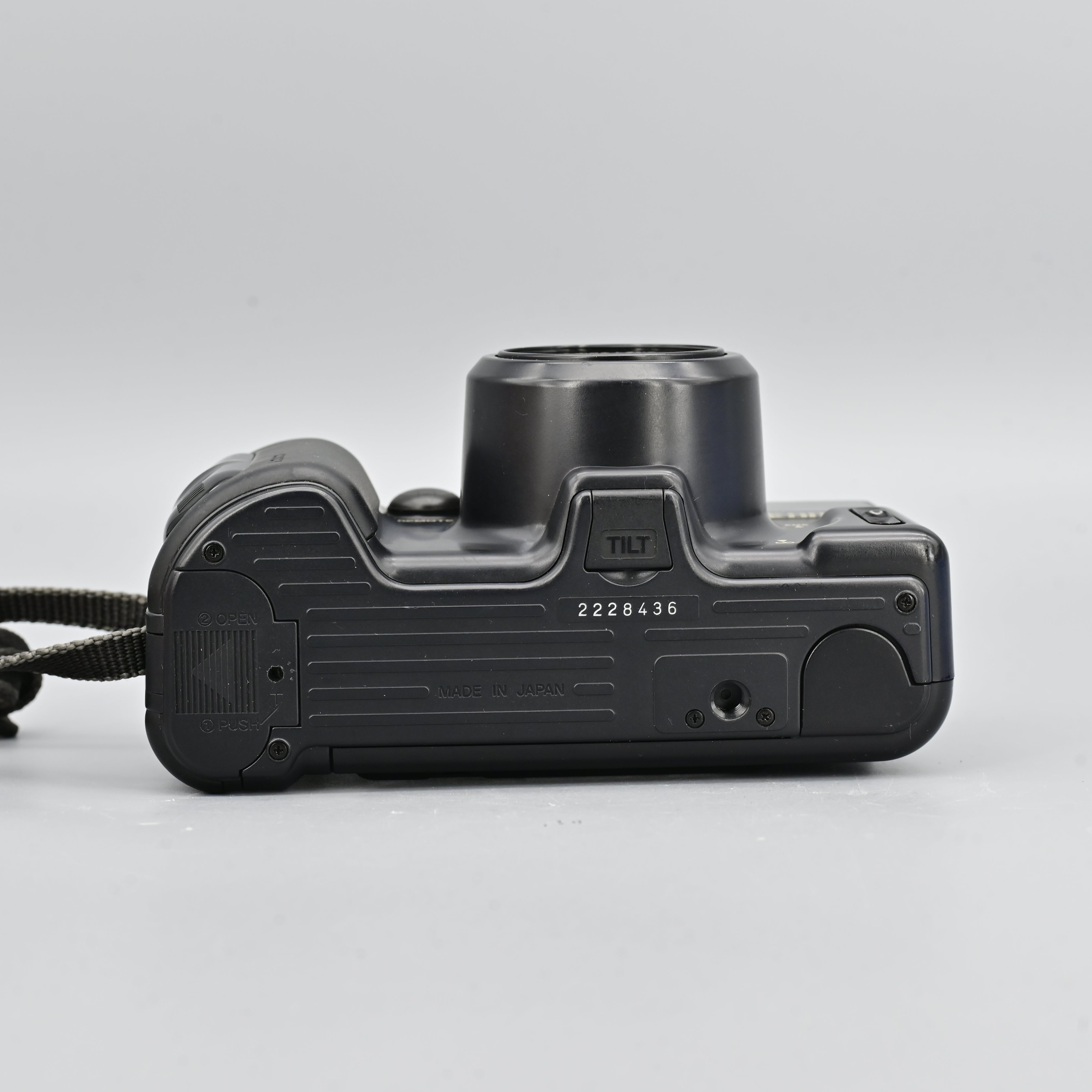 Konica Z-Up 80 Super Zoom – SHOWA