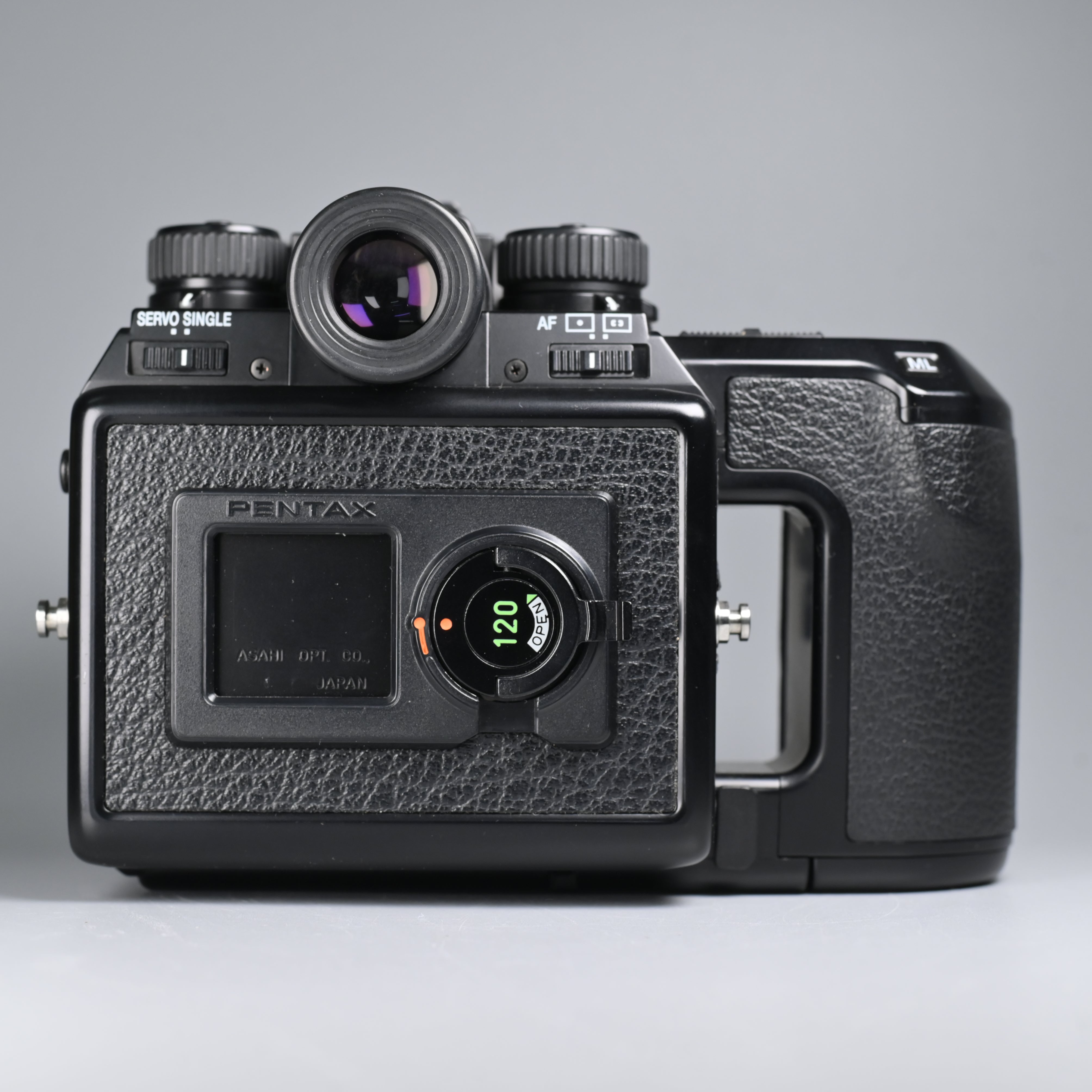 Pentax 645N Body Only – SHOWA