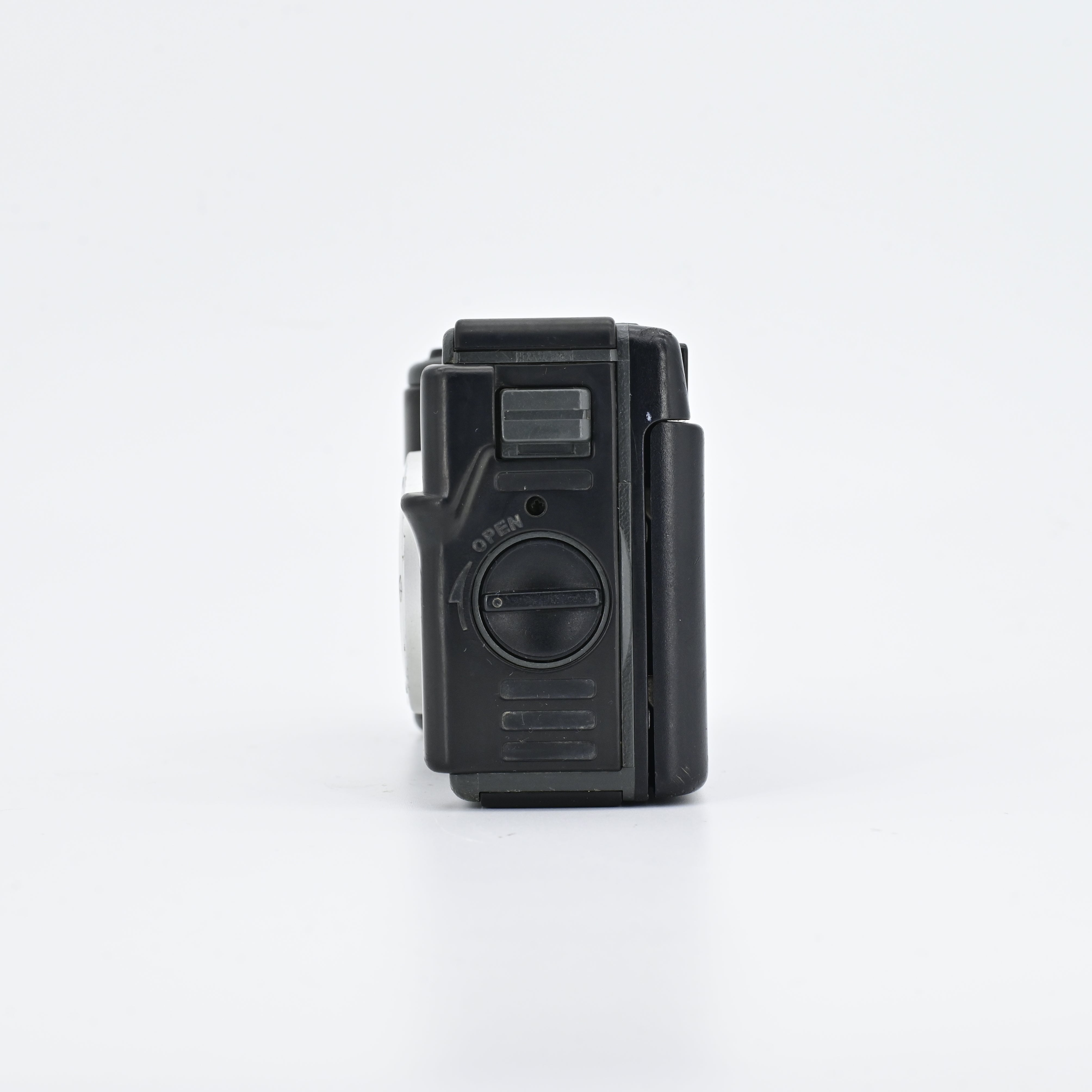 コニカ Konica 現場監督 28 WB ECO 35mm コンパクトフィルム