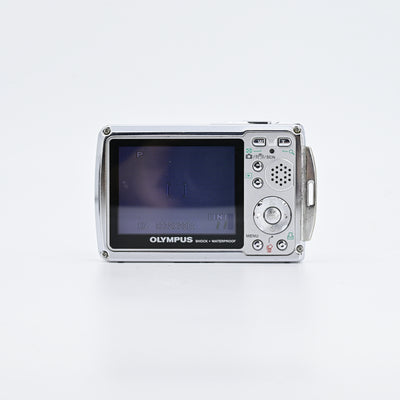 Olympus Mju 720SW CCD Digital Camera