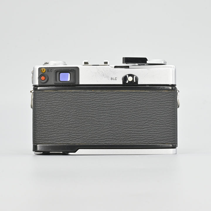 Olympus 35DC.