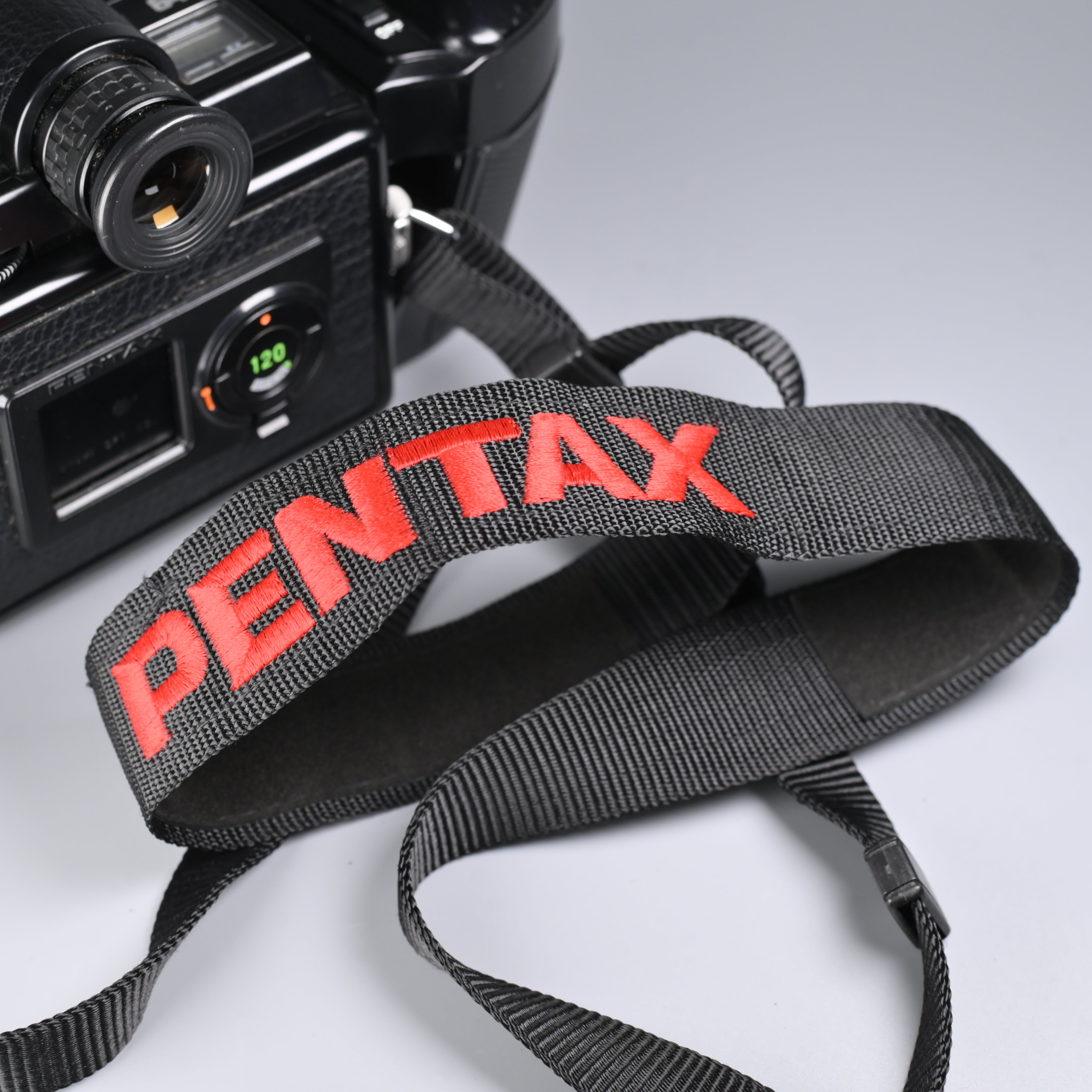 Pentax 645 + SMC Pentax-A 55mm F2.8 Lens. – SHOWA