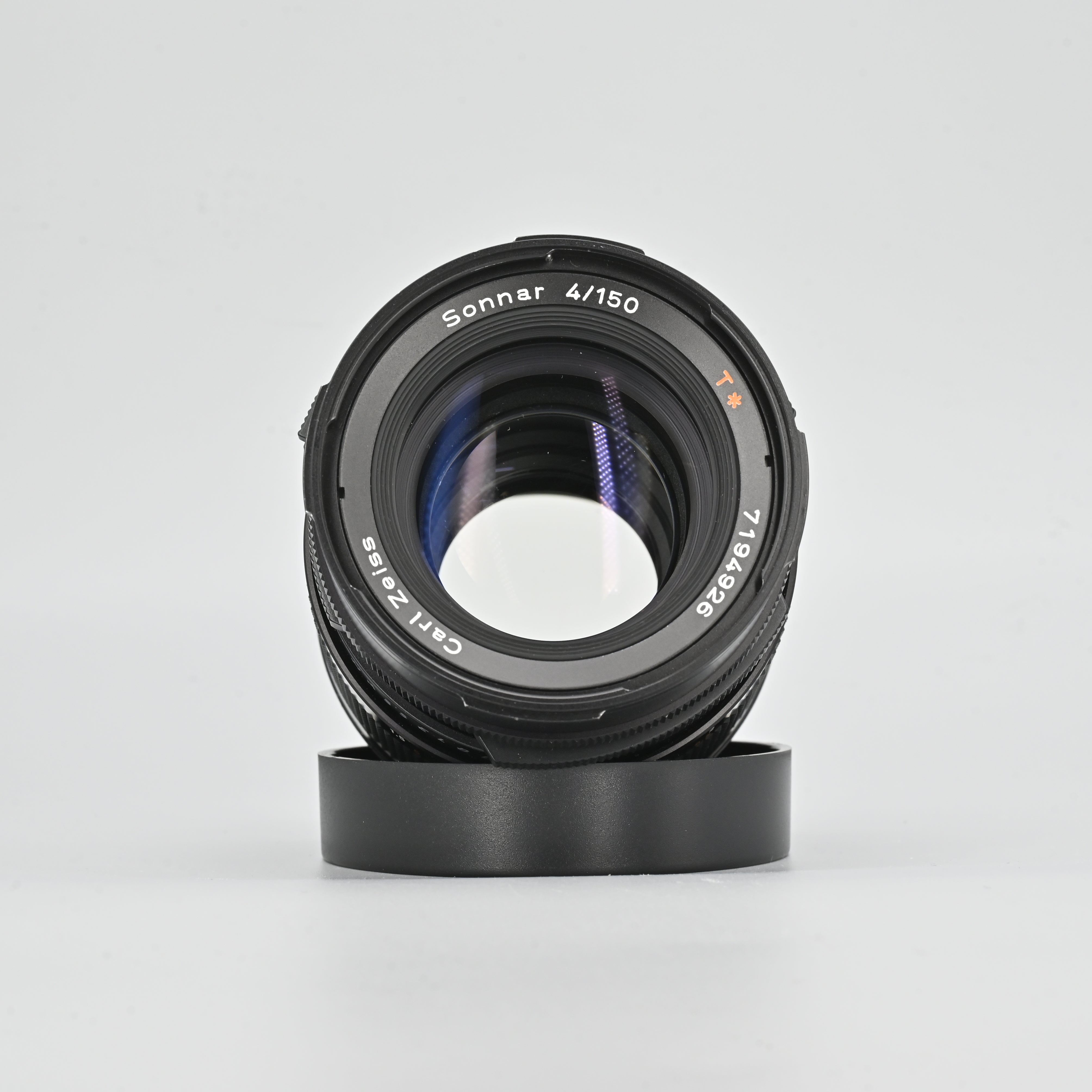 Hasselblad Carl Zeiss Sonnar 150mm F4 Lens. – SHOWA