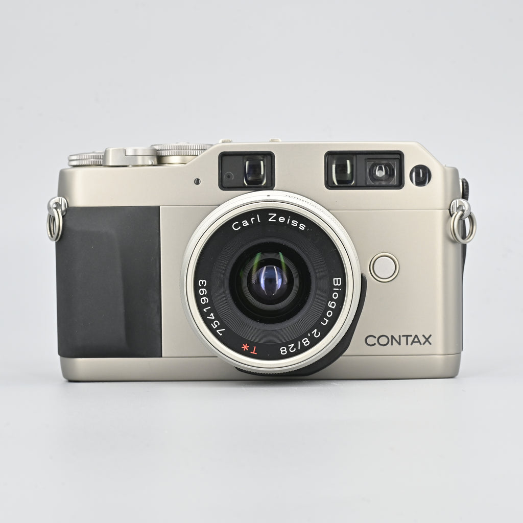 Contax G1 Silver Label + Carl Zeiss Biogon 28mm F2.8 T* Lens