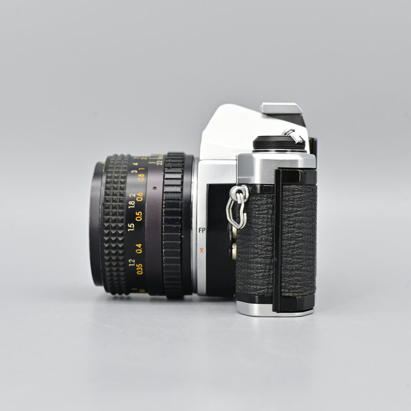 Pentax MX + Sears MC 28mm F2.8 Lens [READ]