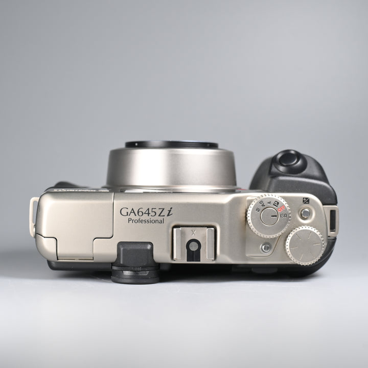 Fujifilm GA645Zi Professional