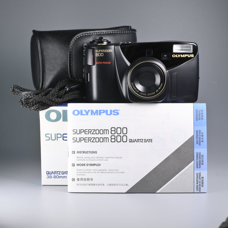 Olympus Superzoom 800 (Brand New Box Set)