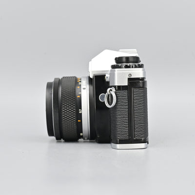 Olympus OM10 + Auto-S 50/1.4 Lens