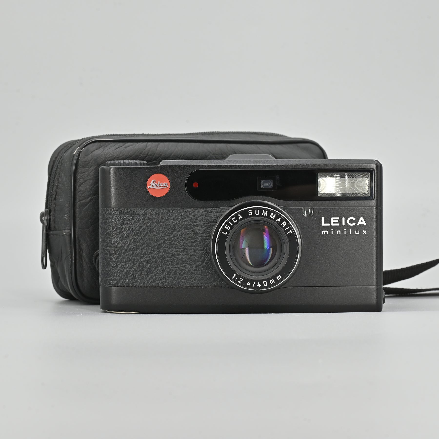 Leica Minilux Black (With – SHOWA - Main Image