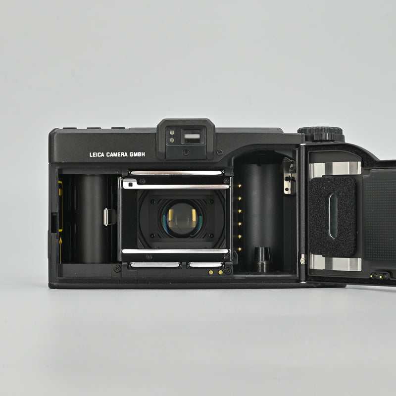 Leica Minilux Black (With Case).