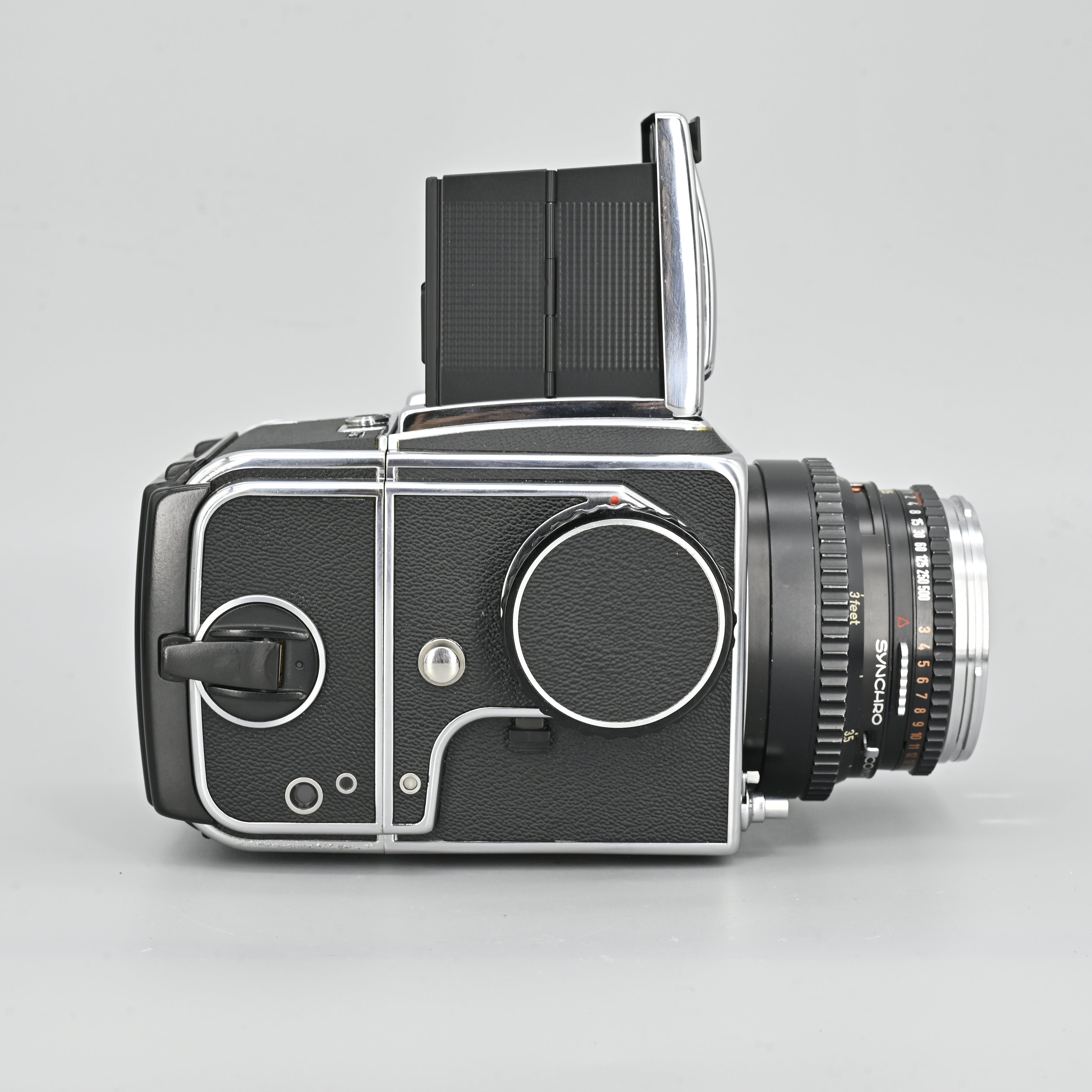 Hasselblad 500CM + CT 100mm F3.5 + A12 film magazine Type IV – SHOWA