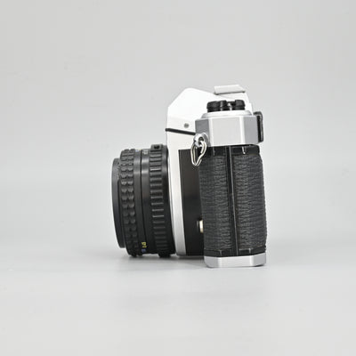 Pentax K1000 + SMC 50mm F2 Lens + Vivitar 70-150mm F3.8 Zoom Lens