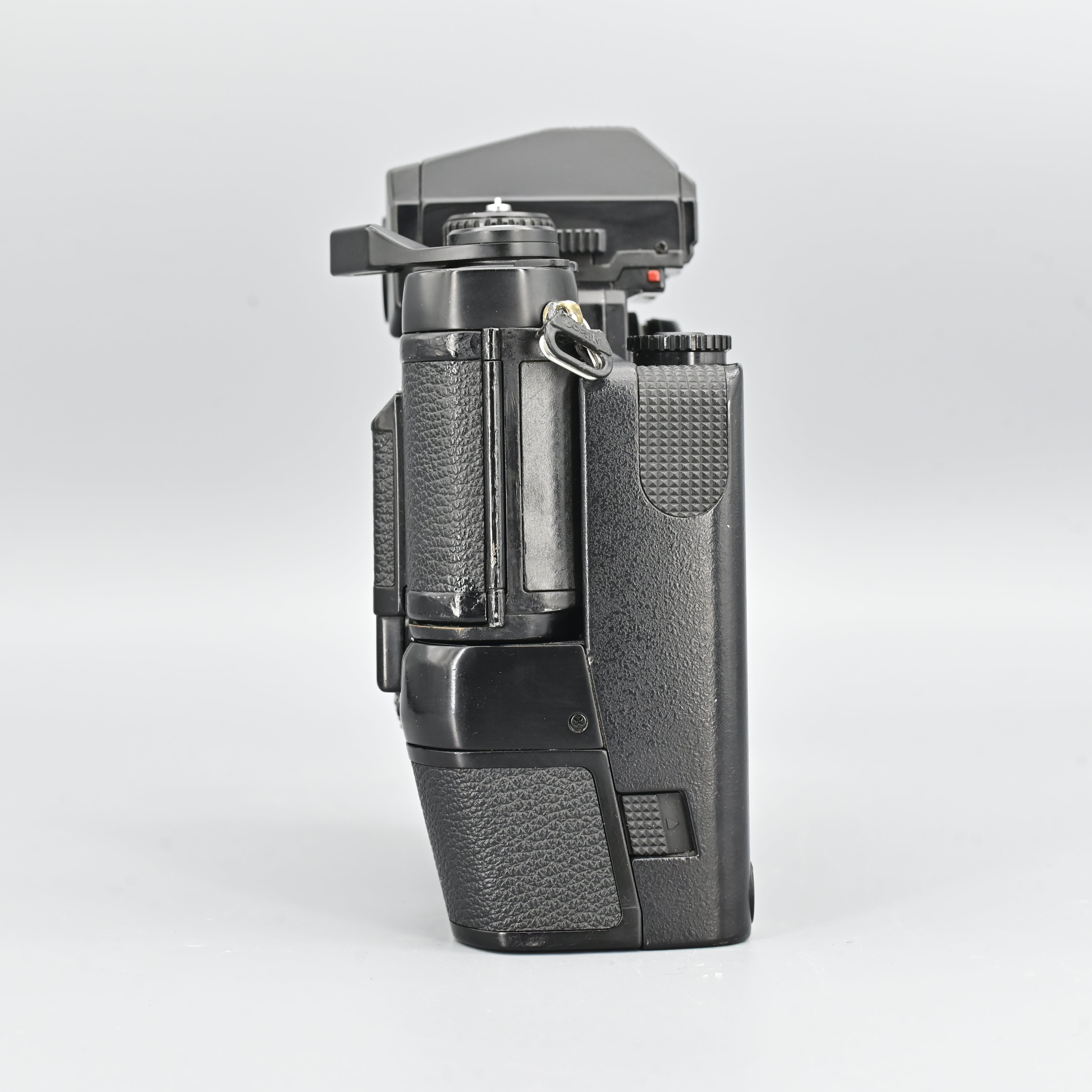 Nikon F3 HP Body Only + MD-4 Motor Drive. – SHOWA