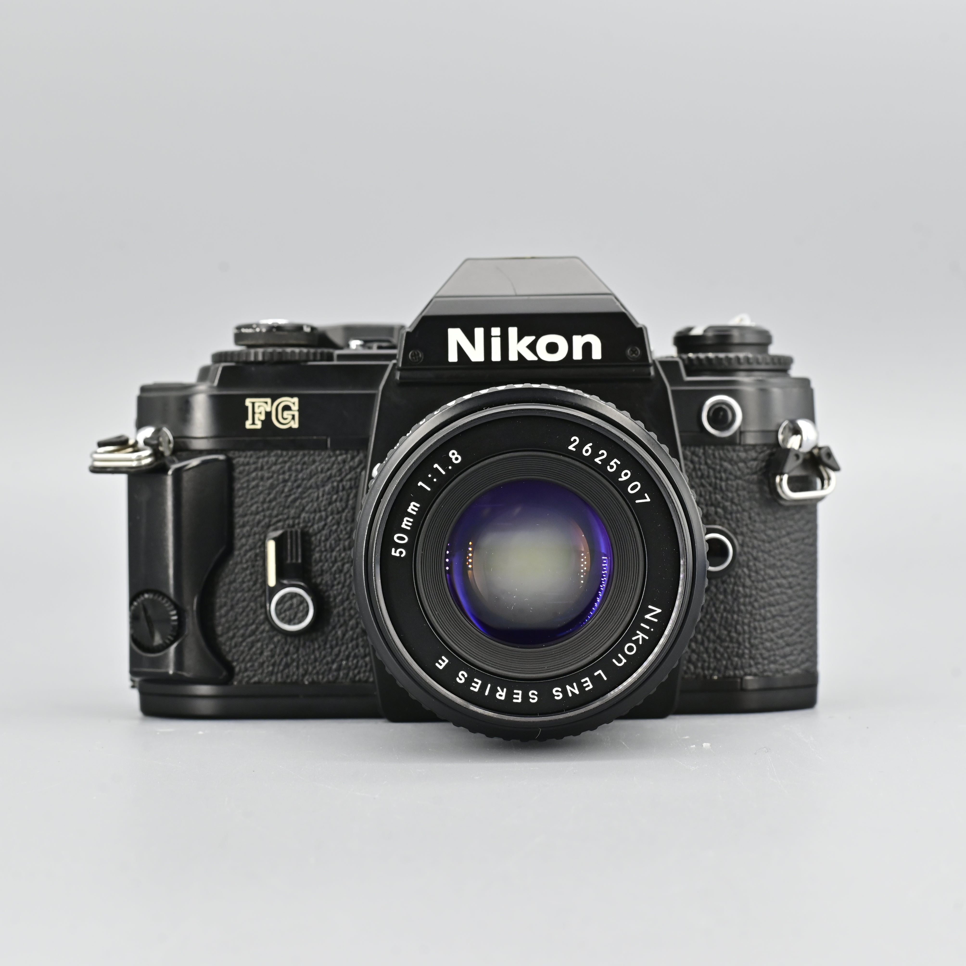Nikon FG（Nikon FG Camera）