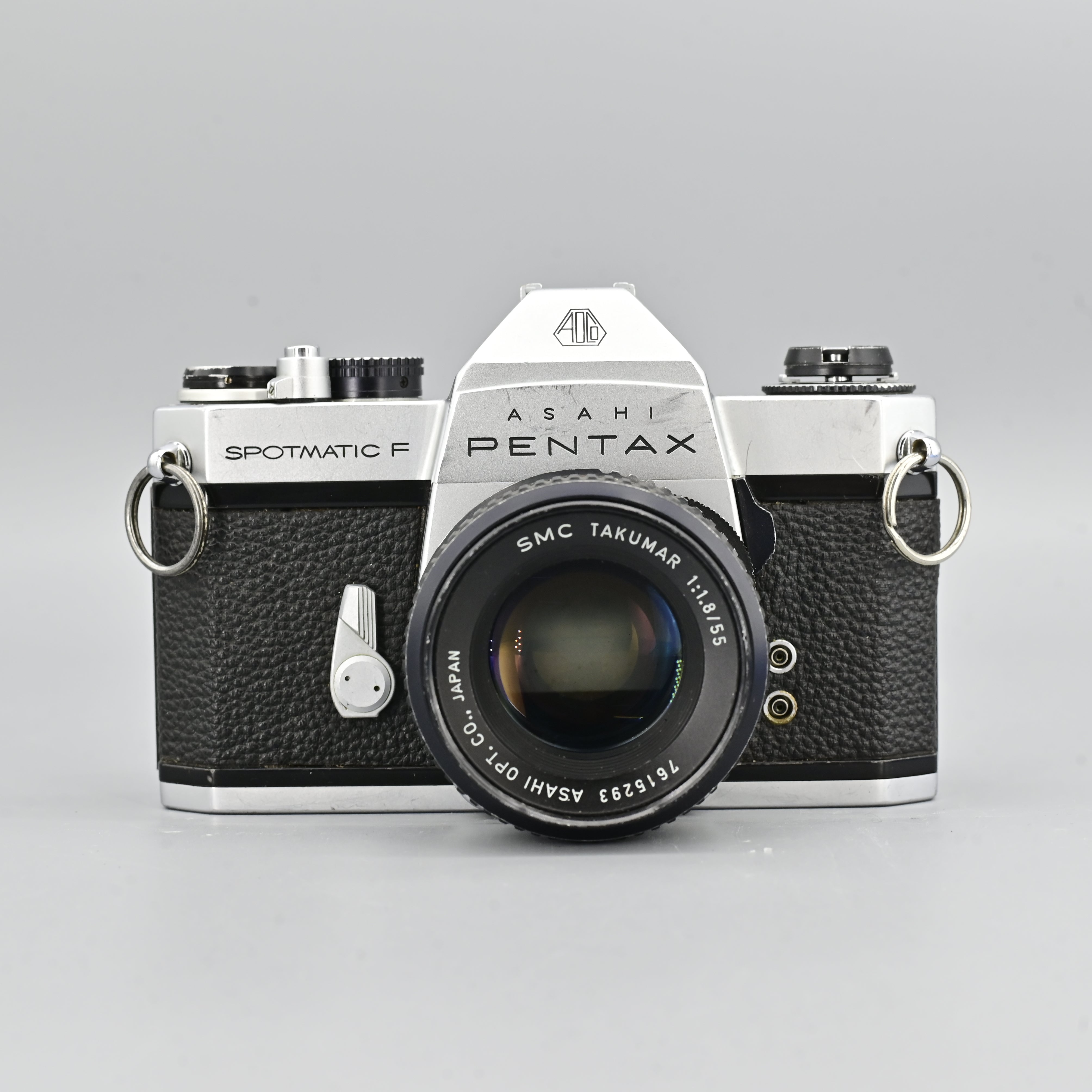 Pentax Spotmatic F SP + Super-Takumar 55/1.8 Lens [READ] – SHOWA