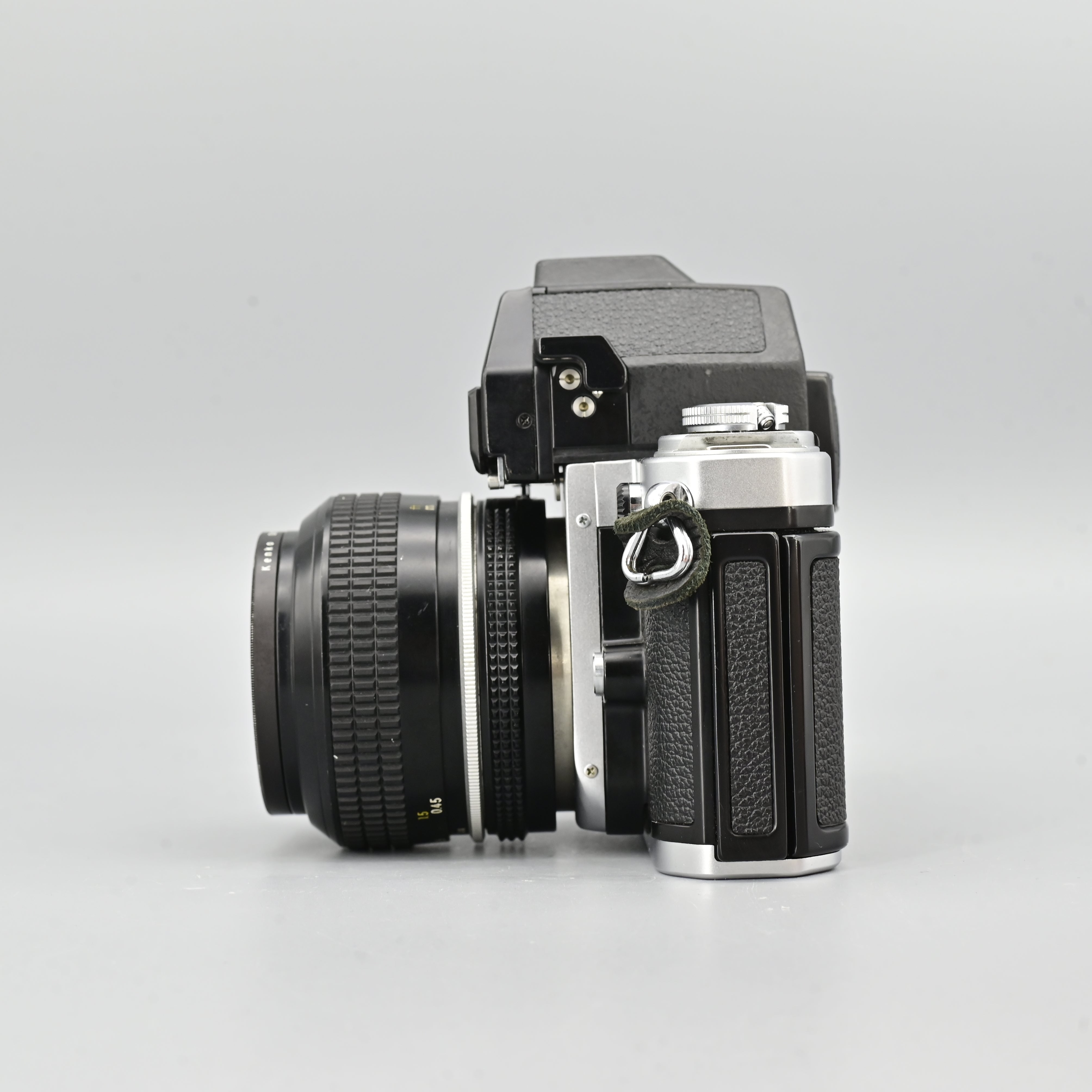 Nikon F2S + Nikkor-S.C Auto NAI 50mm F1.4 Lens – SHOWA